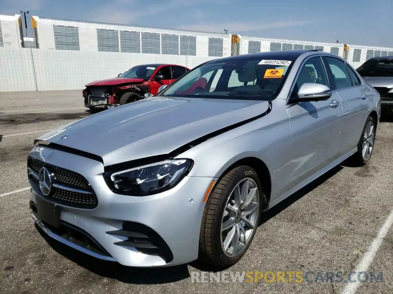 2 Photograph of a damaged car W1KZF8DB4NB022391 MERCEDES-BENZ E-CLASS 2022