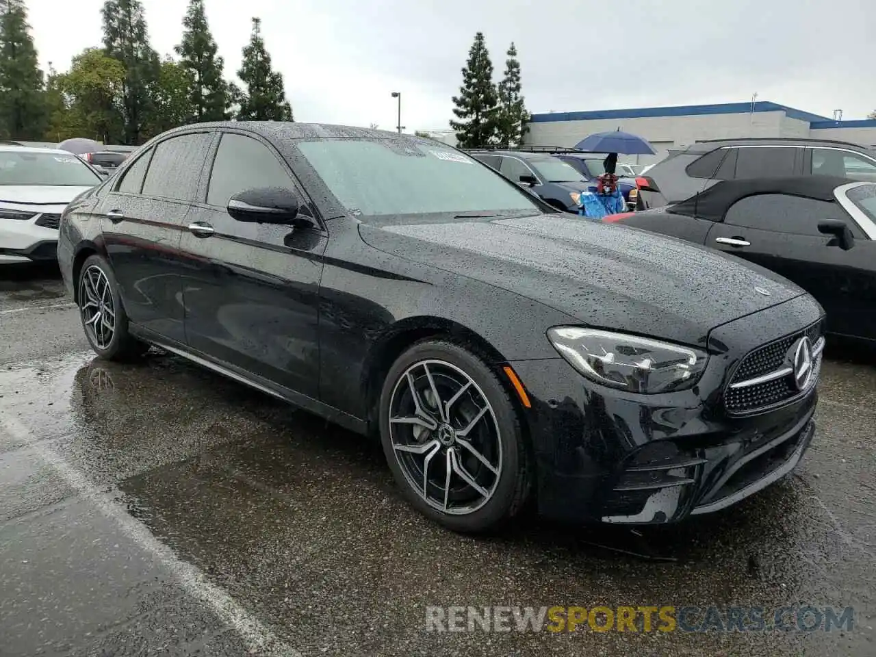 4 Photograph of a damaged car W1KZF8DB7NB085890 MERCEDES-BENZ E-CLASS 2022