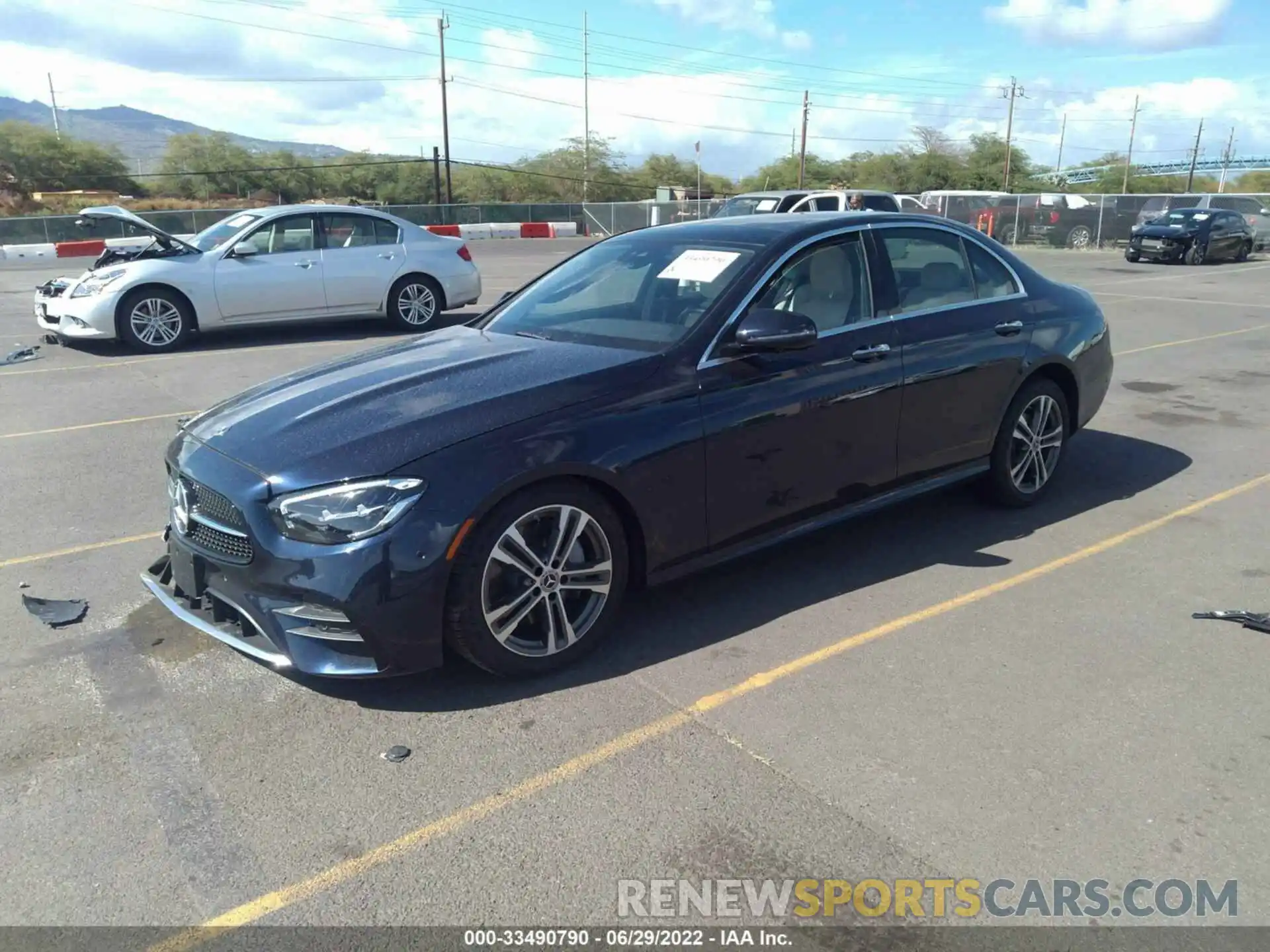 2 Photograph of a damaged car W1KZF8DBXNB026672 MERCEDES-BENZ E-CLASS 2022