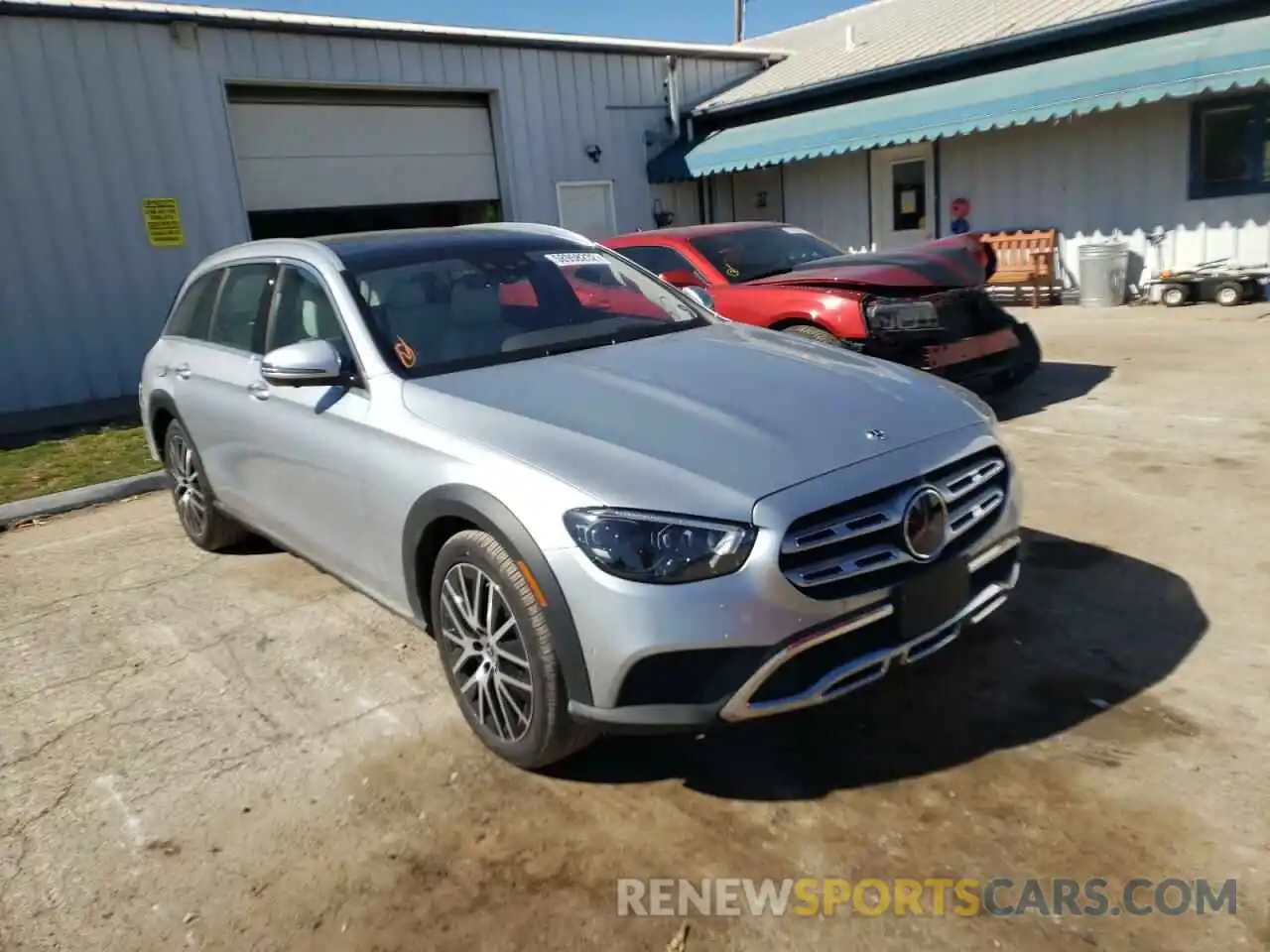 1 Photograph of a damaged car W1KZH6AB0NB035979 MERCEDES-BENZ E-CLASS 2022