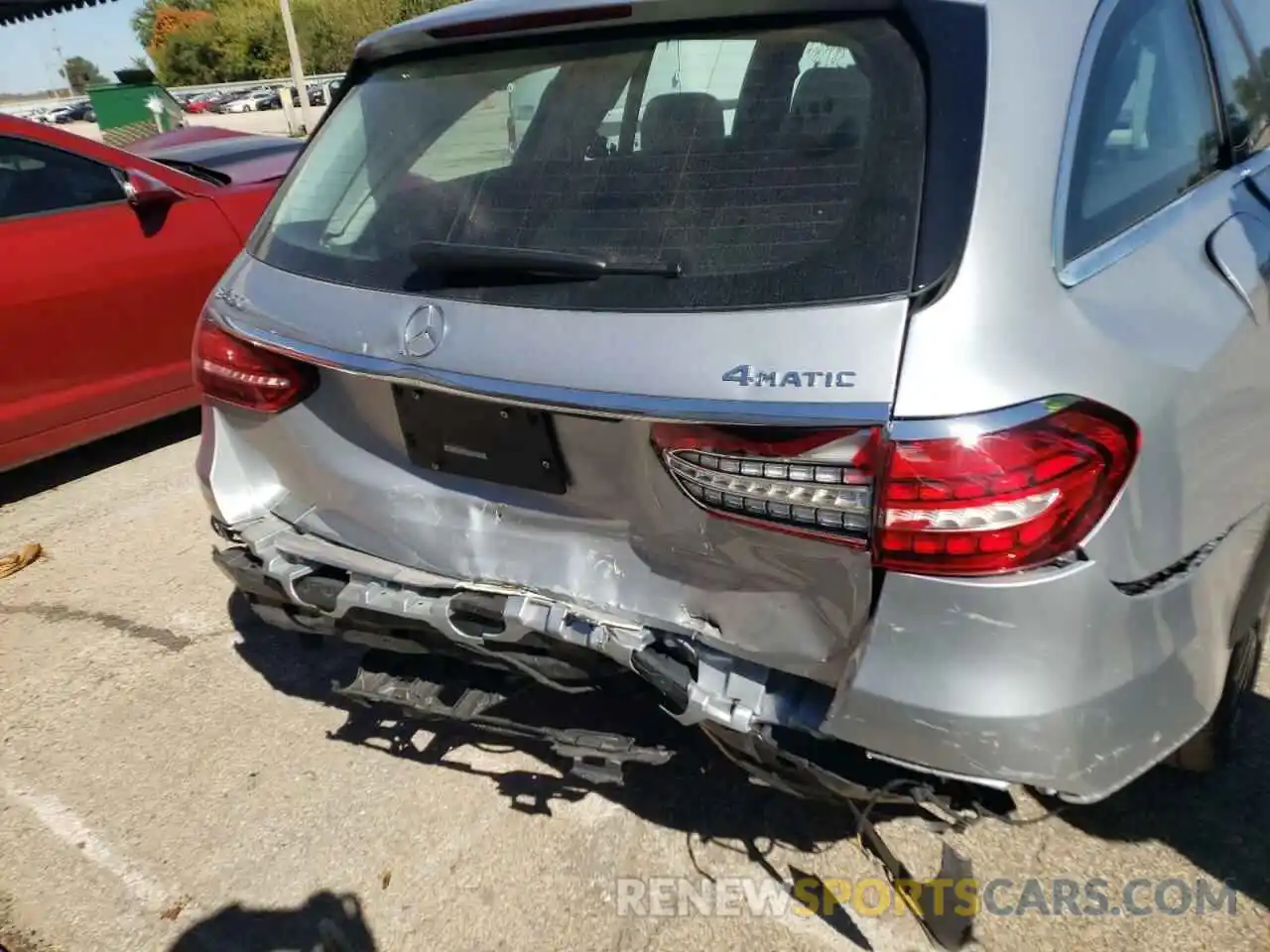 9 Photograph of a damaged car W1KZH6AB0NB035979 MERCEDES-BENZ E-CLASS 2022