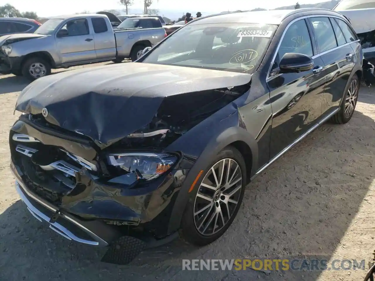 2 Photograph of a damaged car W1KZH6AB4NB055250 MERCEDES-BENZ E-CLASS 2022