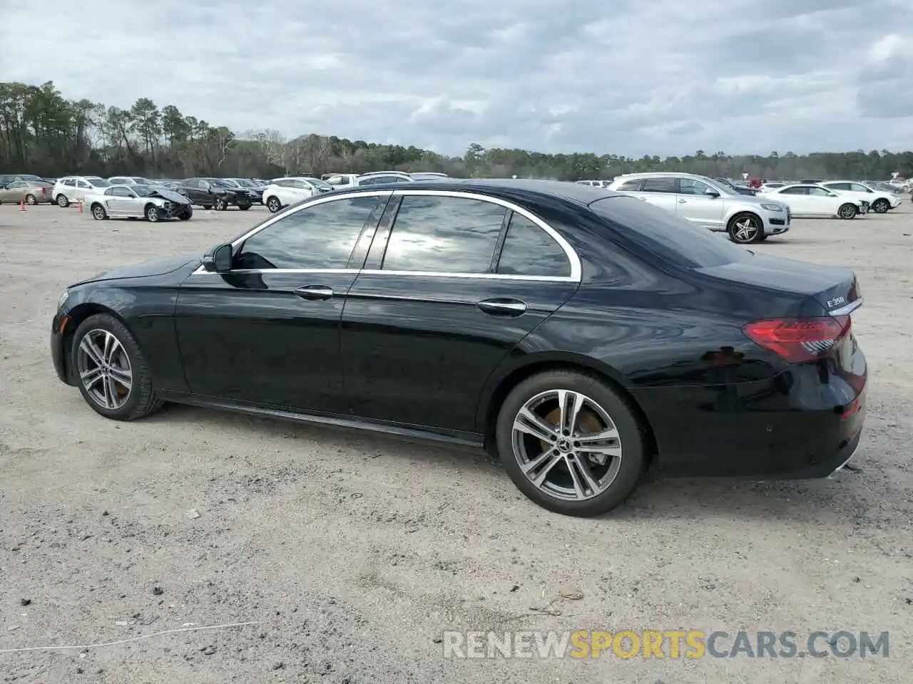 2 Photograph of a damaged car W1KZF8DB0PB145947 MERCEDES-BENZ E-CLASS 2023