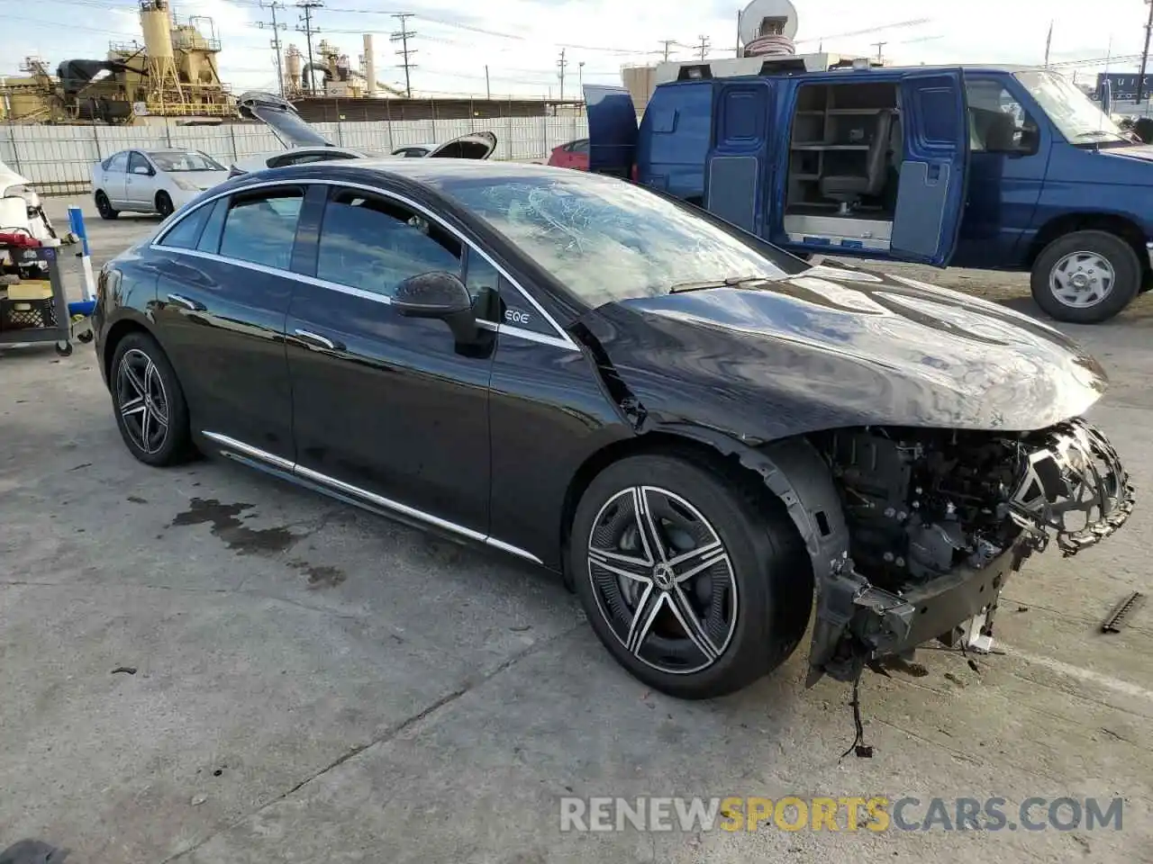 4 Photograph of a damaged car W1KEG2CB3PF033484 MERCEDES-BENZ EQE SEDAN 2023