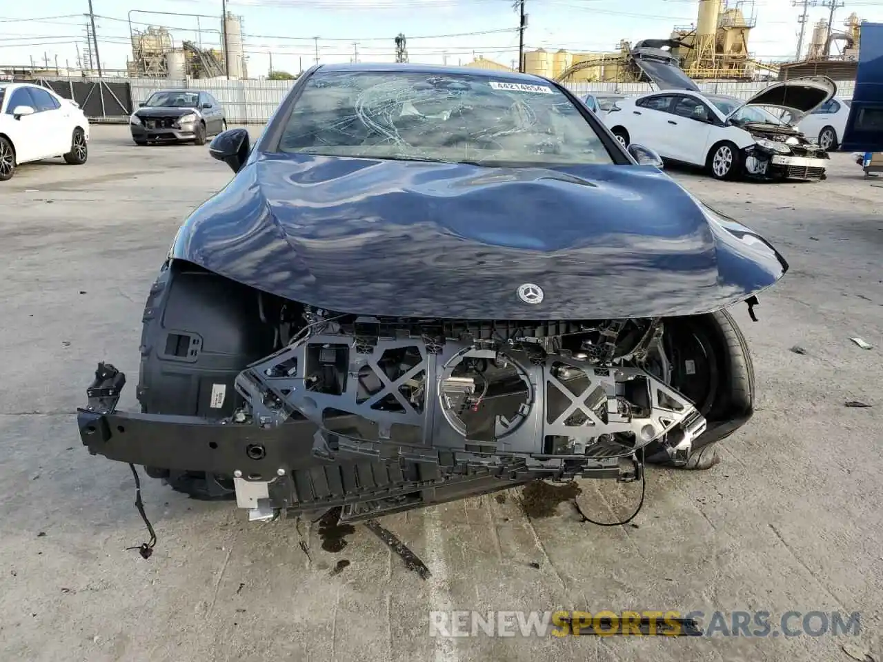 5 Photograph of a damaged car W1KEG2CB3PF033484 MERCEDES-BENZ EQE SEDAN 2023