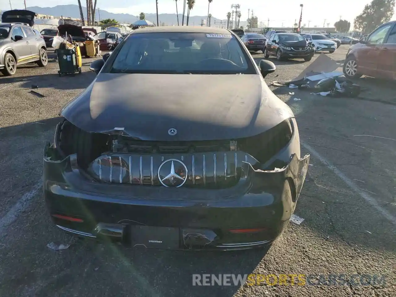 5 Photograph of a damaged car W1KCG5FBXNA009049 MERCEDES-BENZ EQS SEDAN 2022