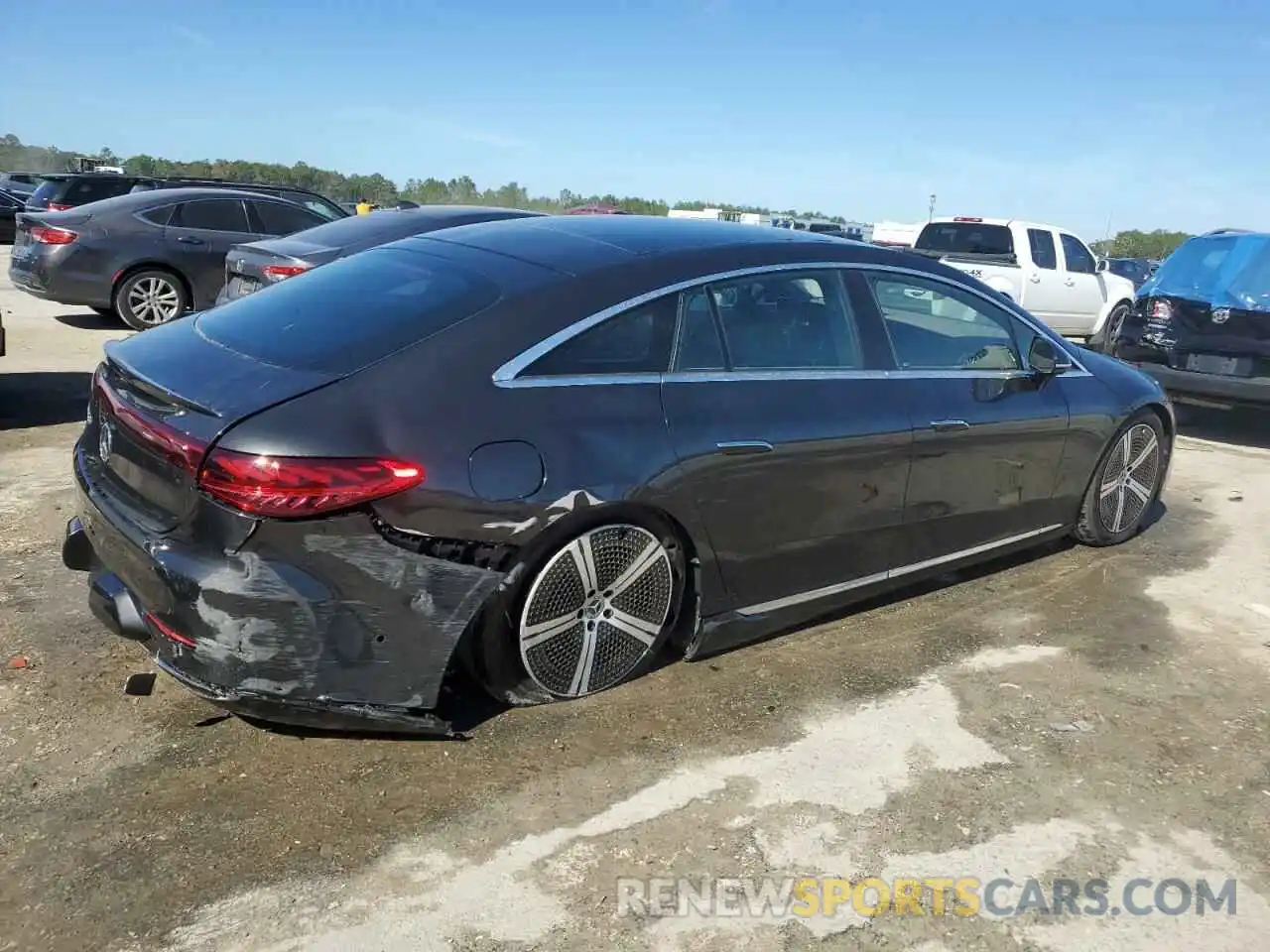 3 Photograph of a damaged car W1KCG2DBXPA033002 MERCEDES-BENZ EQS SEDAN 2023