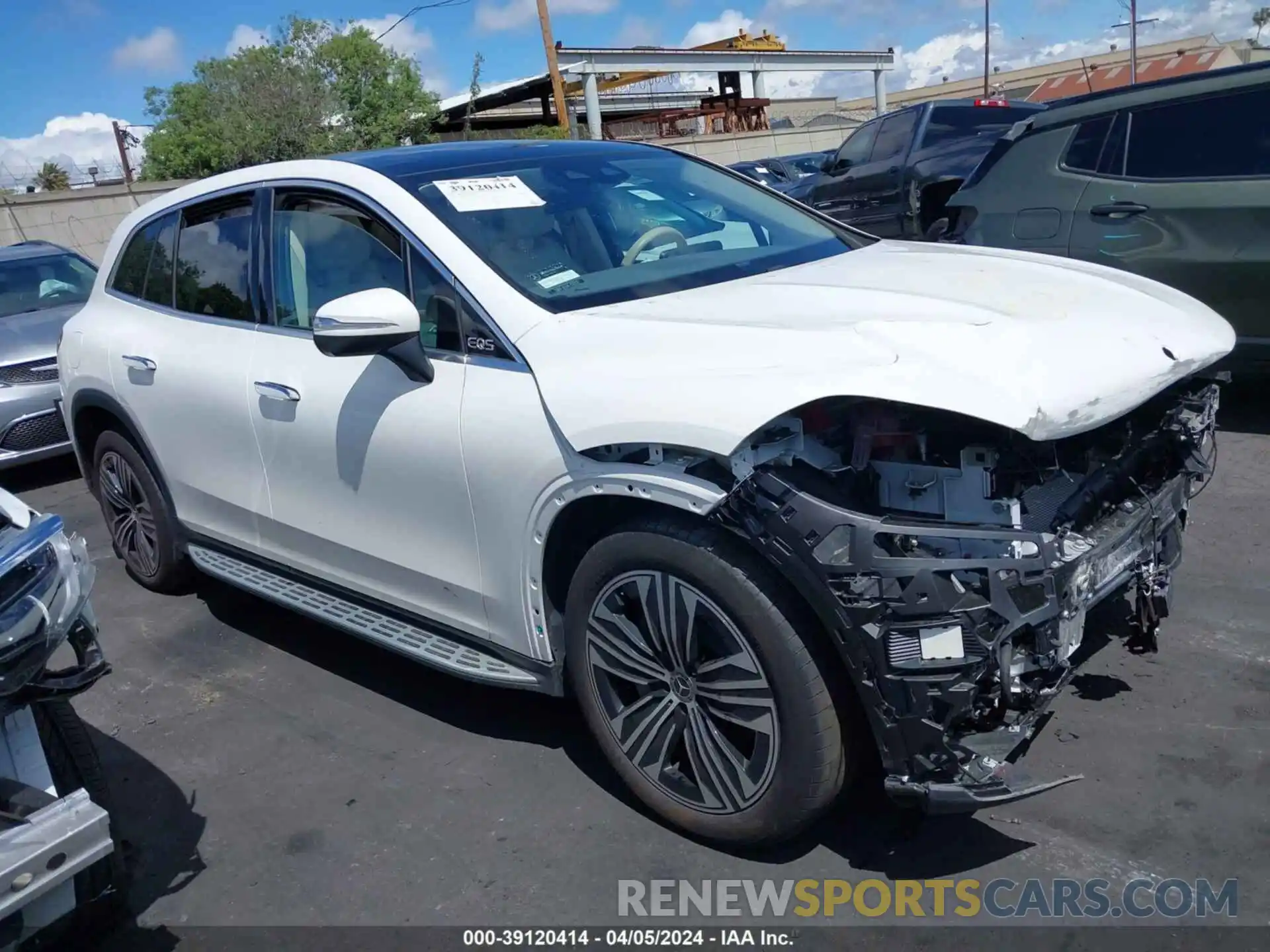 1 Photograph of a damaged car 4JGDM2DB0PA009830 MERCEDES-BENZ EQS SUV 2023