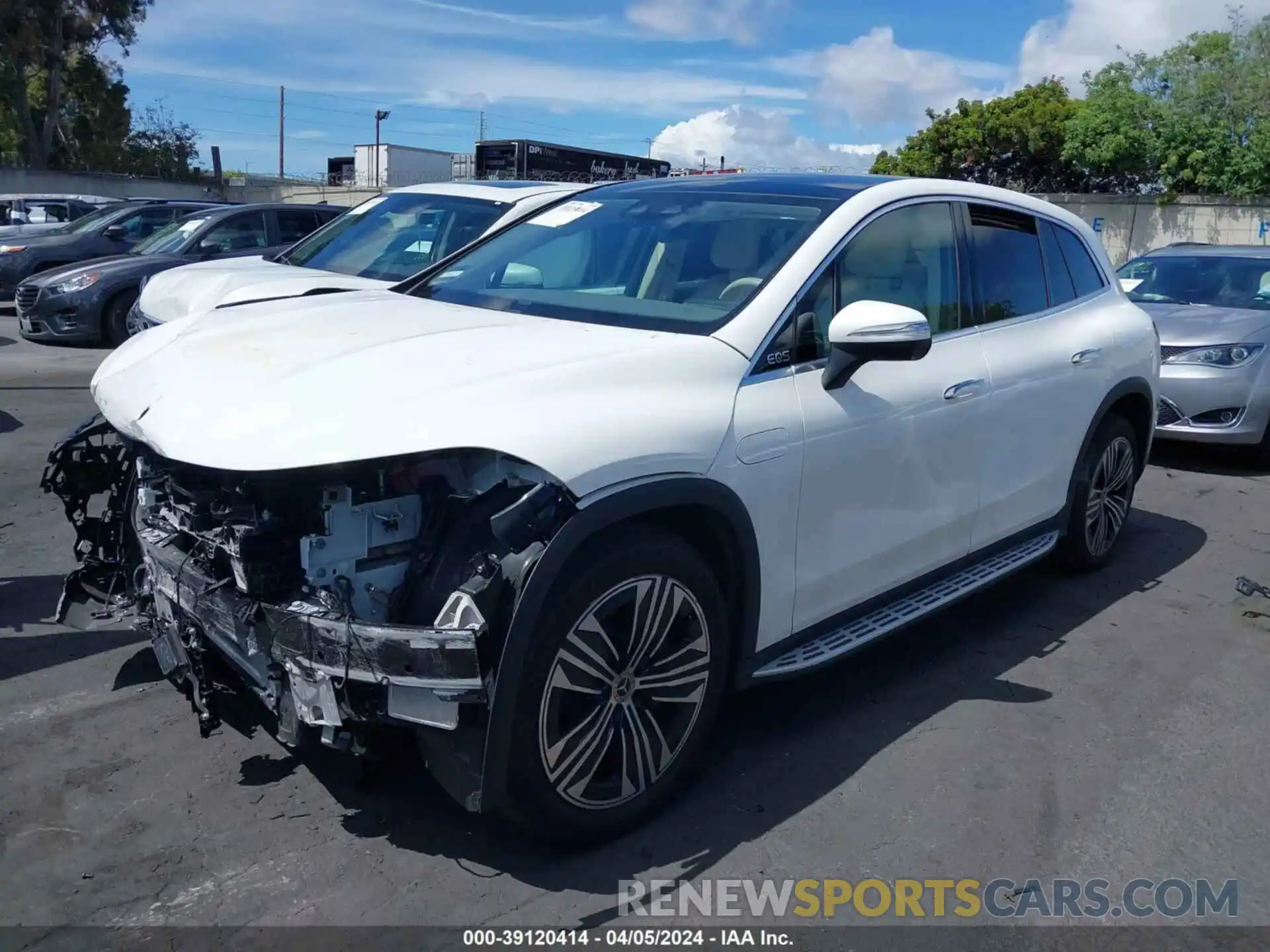 2 Photograph of a damaged car 4JGDM2DB0PA009830 MERCEDES-BENZ EQS SUV 2023