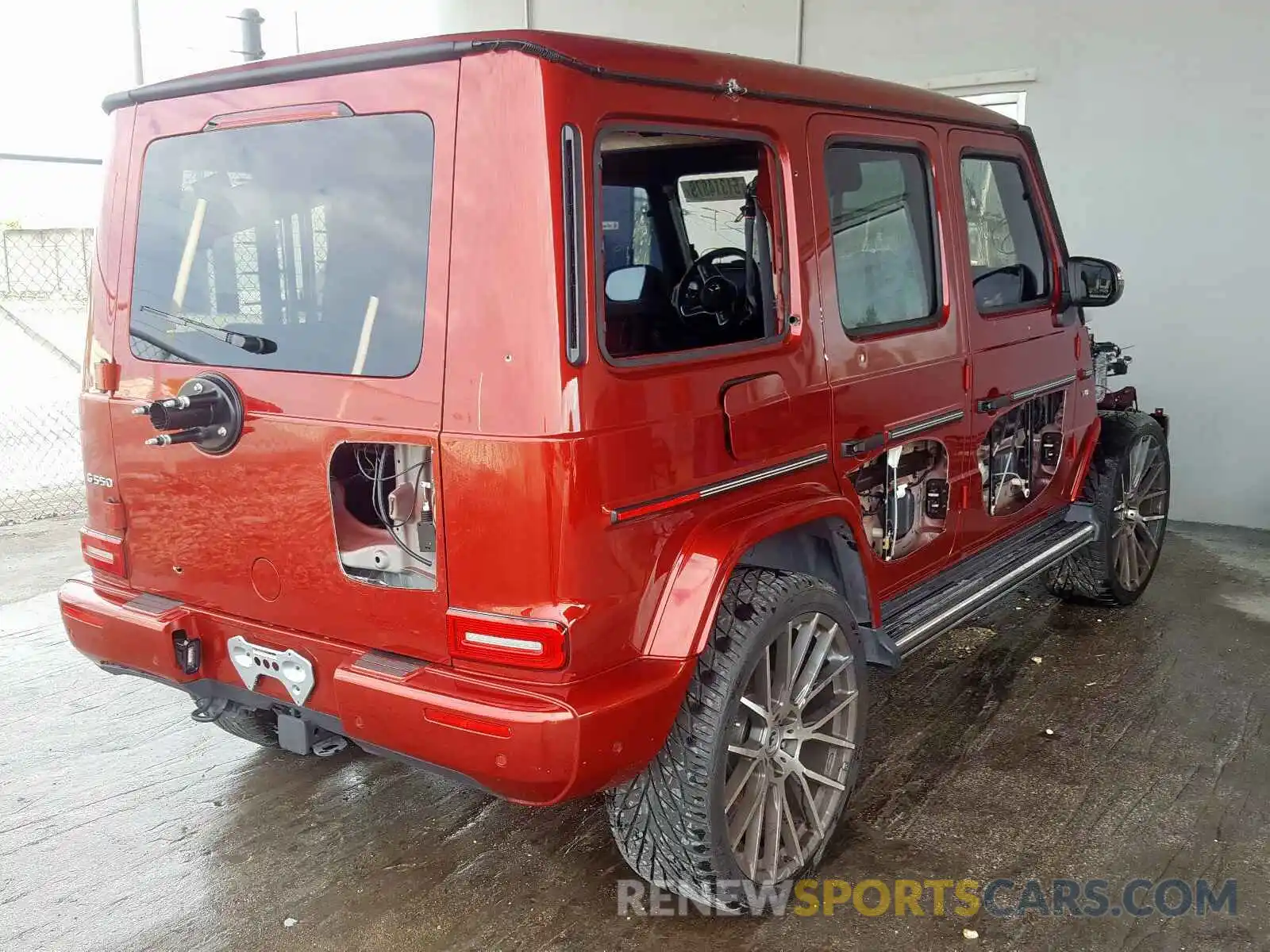 4 Фотография поврежденного автомобиля WDCYC6BJ0KX305313 MERCEDES-BENZ G 550 2019