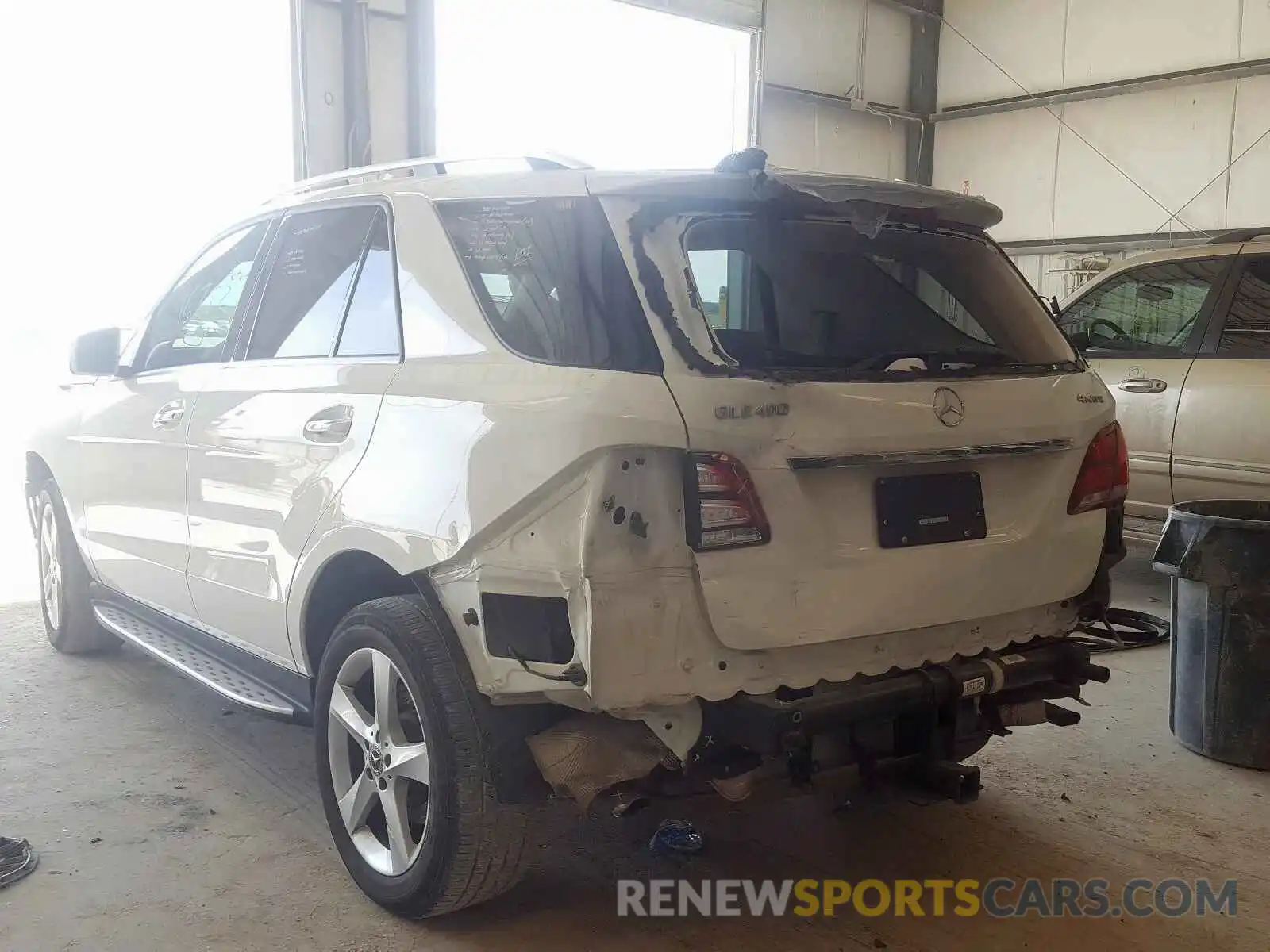 3 Photograph of a damaged car 4JGDA5GB1KB213397 MERCEDES-BENZ G CLASS 2019