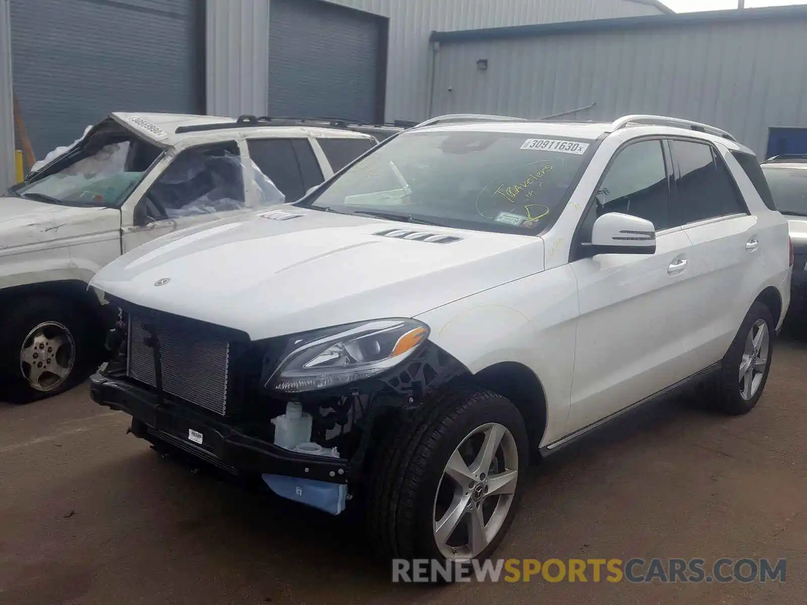 2 Photograph of a damaged car 4JGDA5GB4KB215953 MERCEDES-BENZ G CLASS 2019