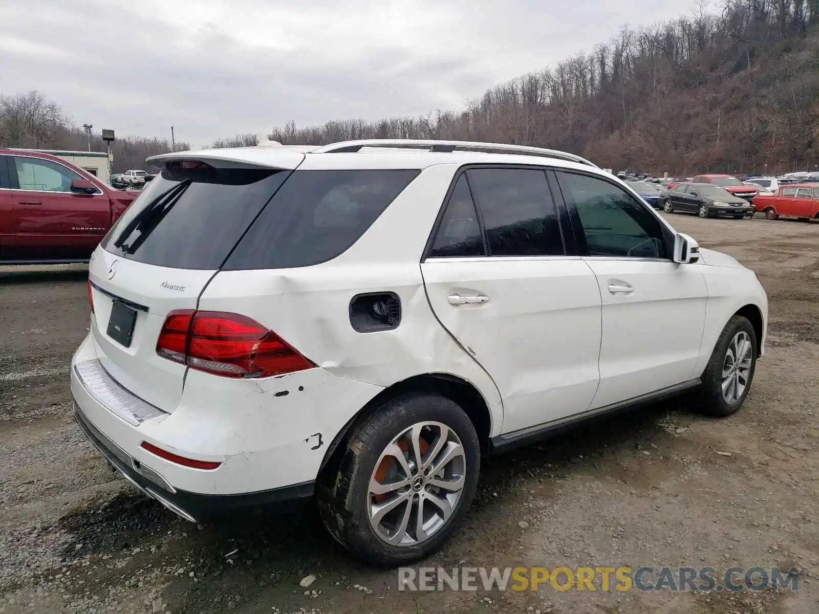 4 Photograph of a damaged car 4JGDA5GB5KB217890 MERCEDES-BENZ G CLASS 2019