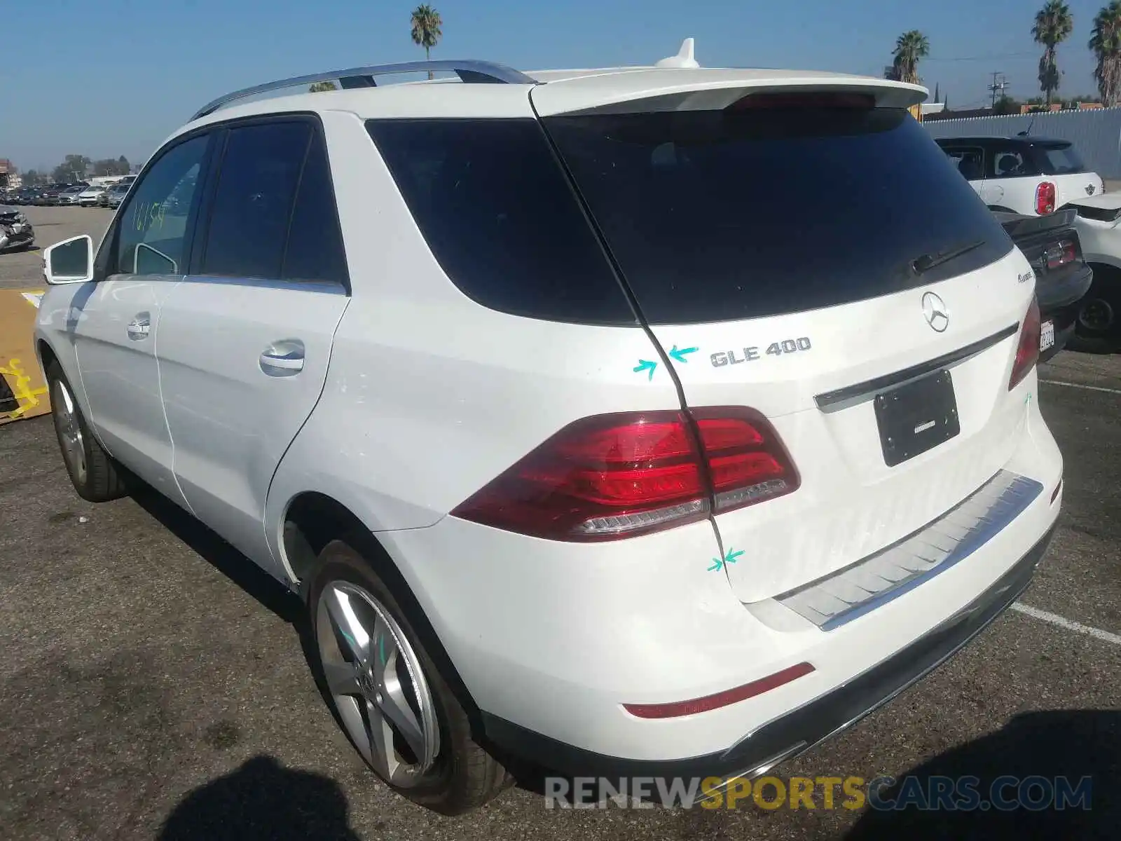 3 Photograph of a damaged car 4JGDA5GB6KB206557 MERCEDES-BENZ G CLASS 2019