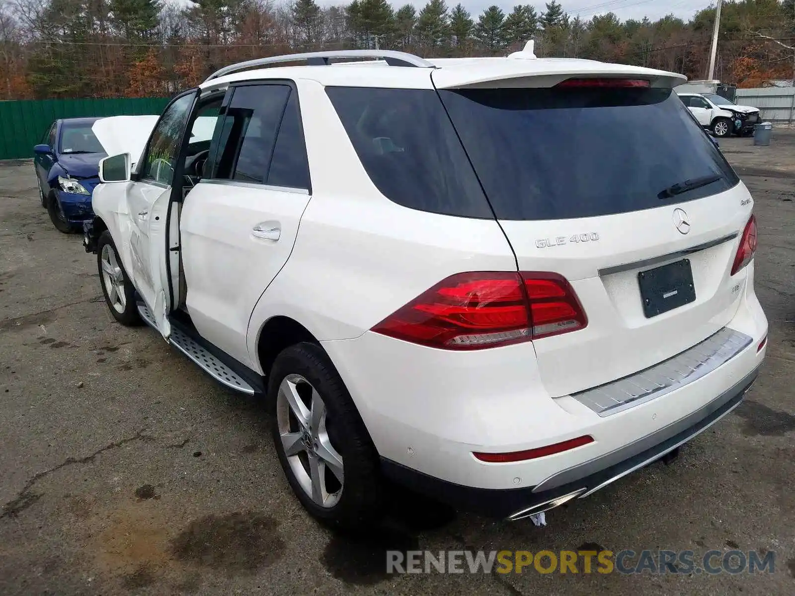 3 Photograph of a damaged car 4JGDA5GB6KB216473 MERCEDES-BENZ G CLASS 2019