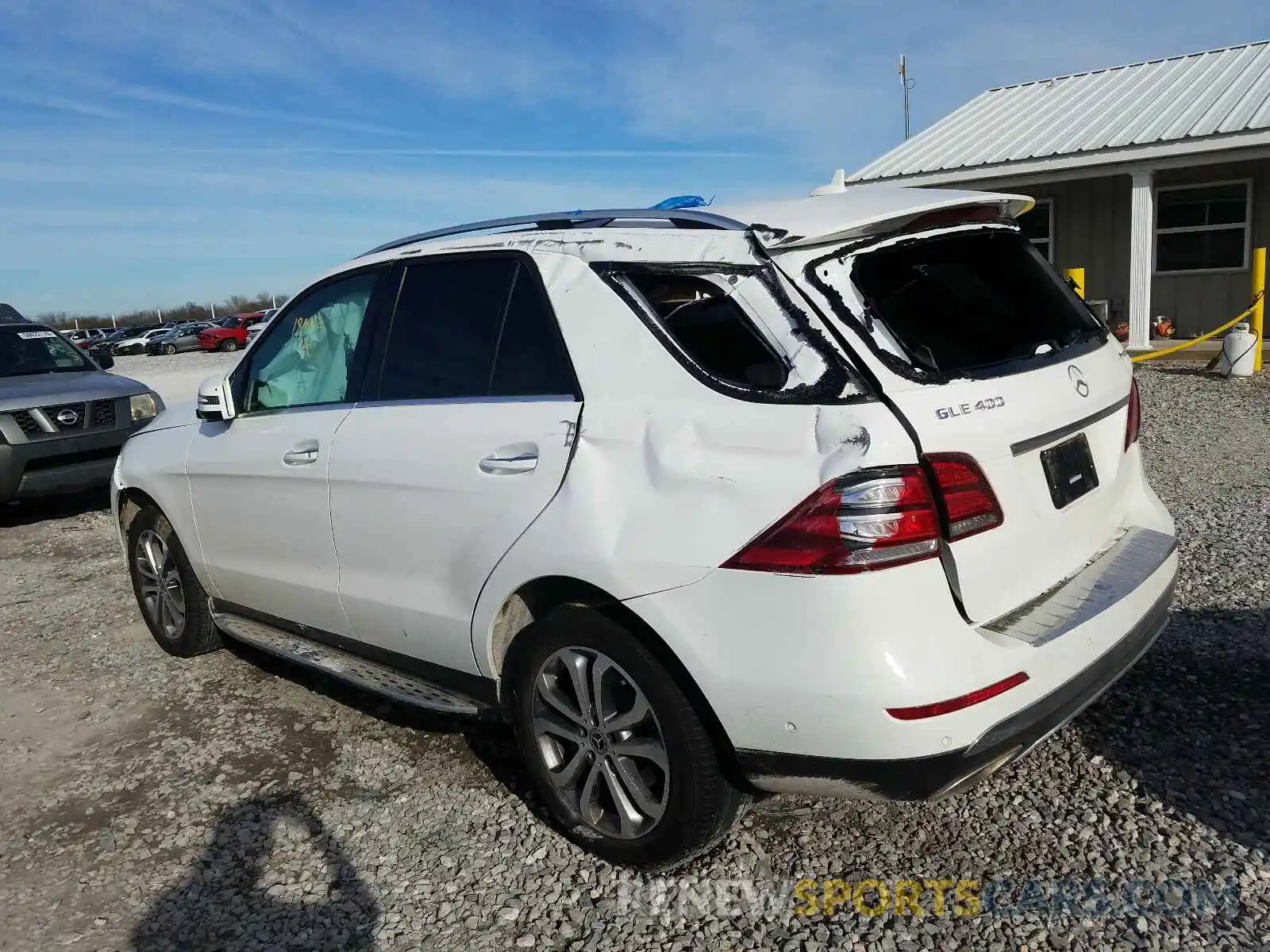 3 Photograph of a damaged car 4JGDA5GB7KB205143 MERCEDES-BENZ G CLASS 2019