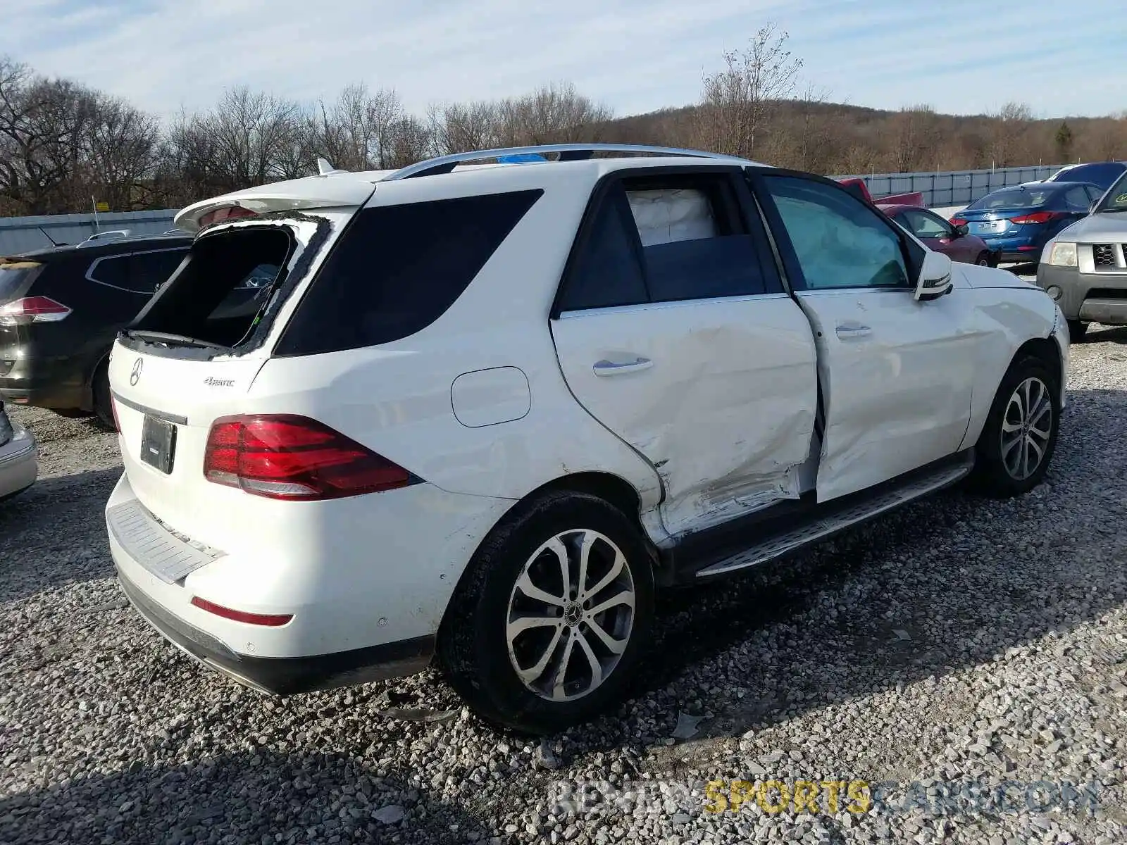 4 Photograph of a damaged car 4JGDA5GB7KB205143 MERCEDES-BENZ G CLASS 2019