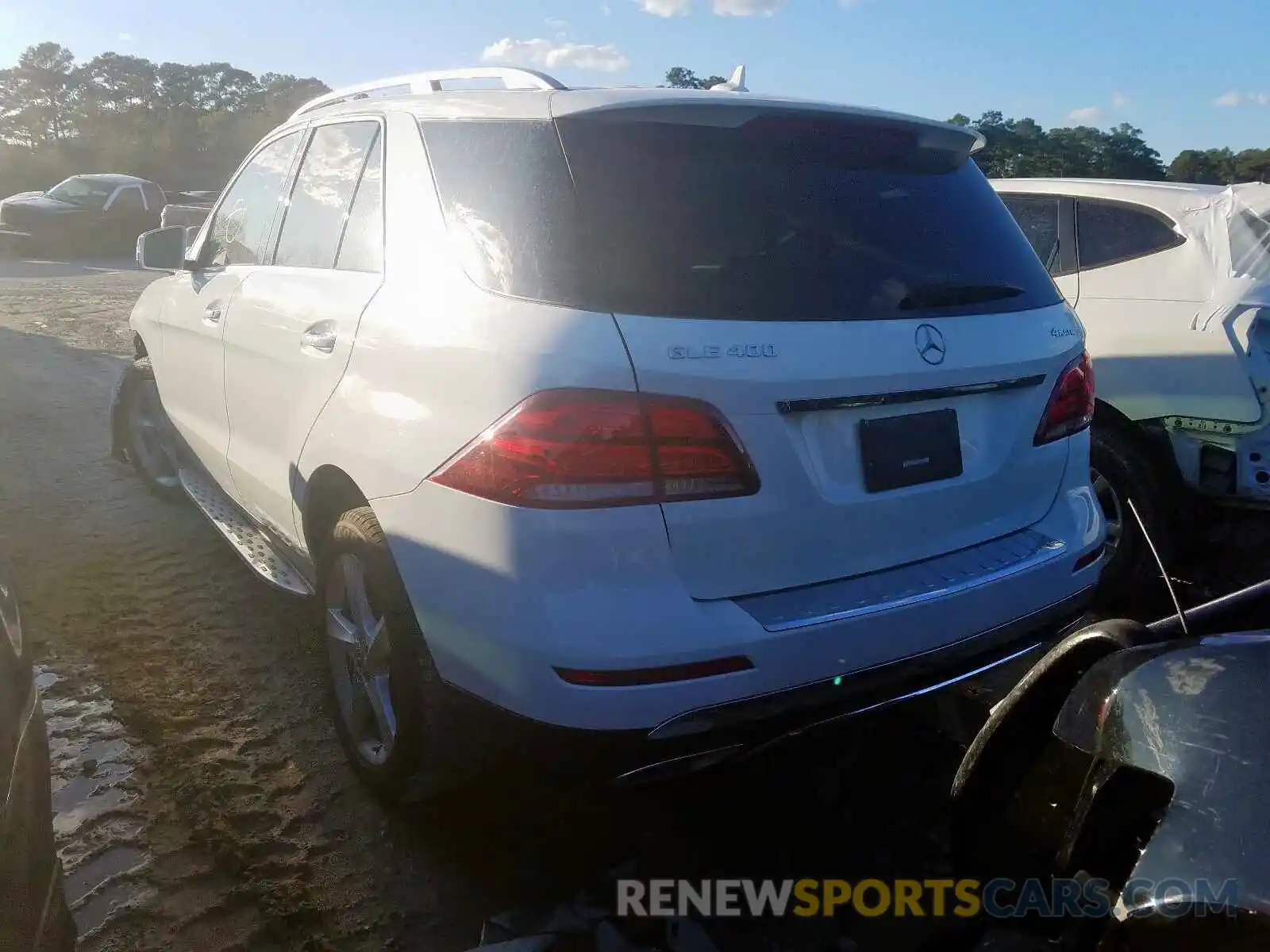 3 Photograph of a damaged car 4JGDA5GBXKB208246 MERCEDES-BENZ G CLASS 2019