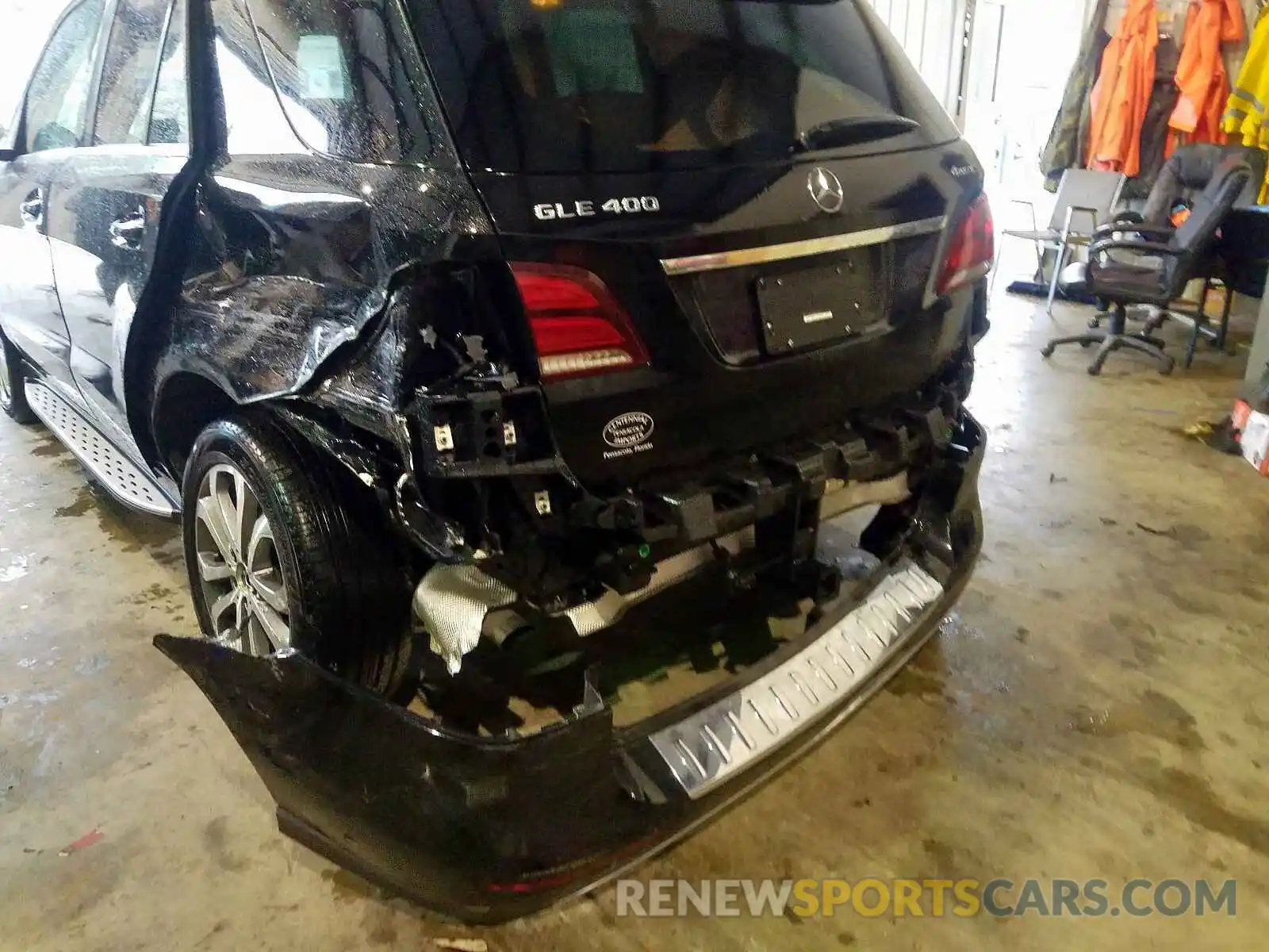 9 Photograph of a damaged car 4JGDA5GBXKB216251 MERCEDES-BENZ G CLASS 2019