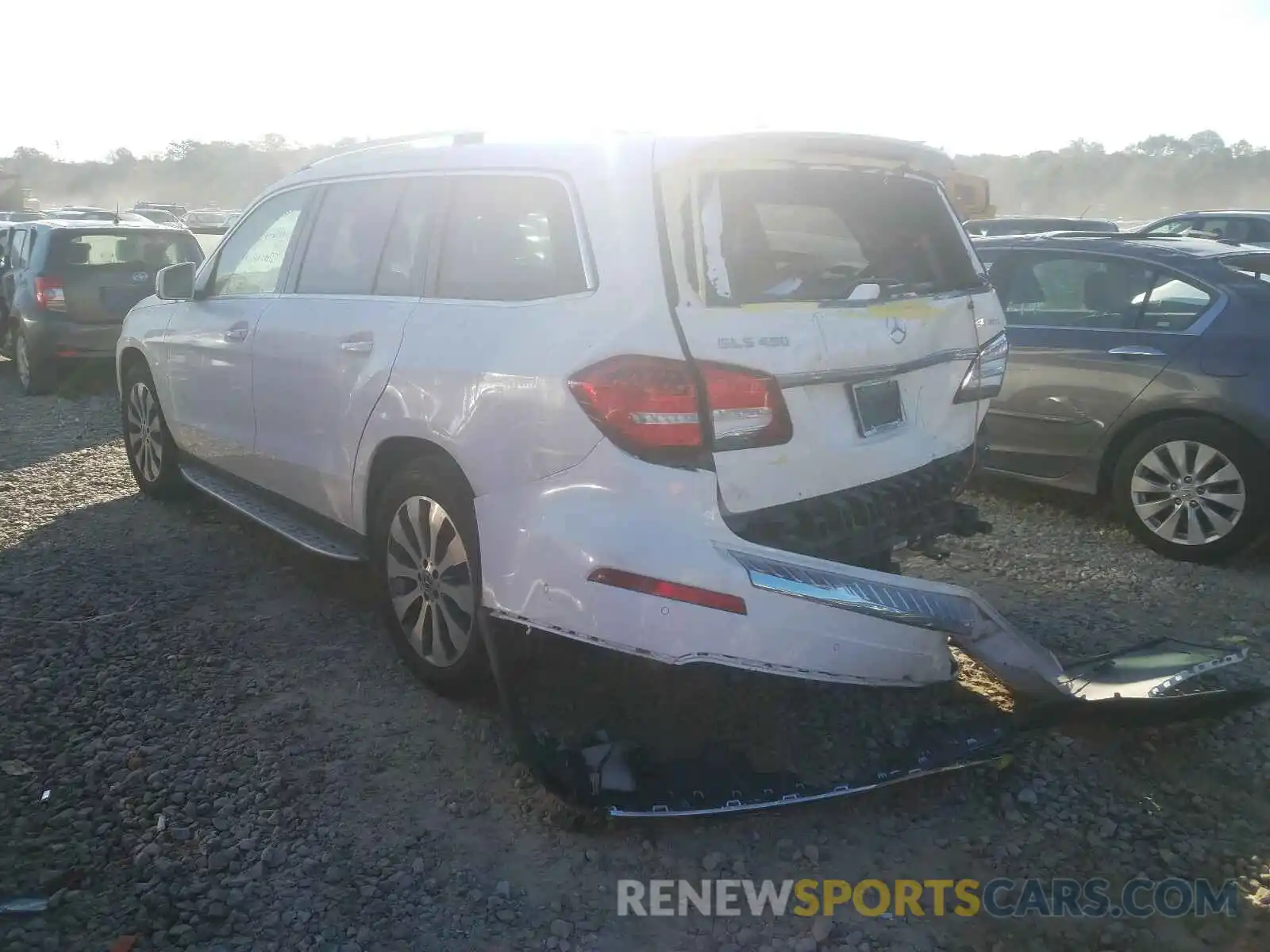 3 Photograph of a damaged car 4JGDF6EE0KB188576 MERCEDES-BENZ G CLASS 2019