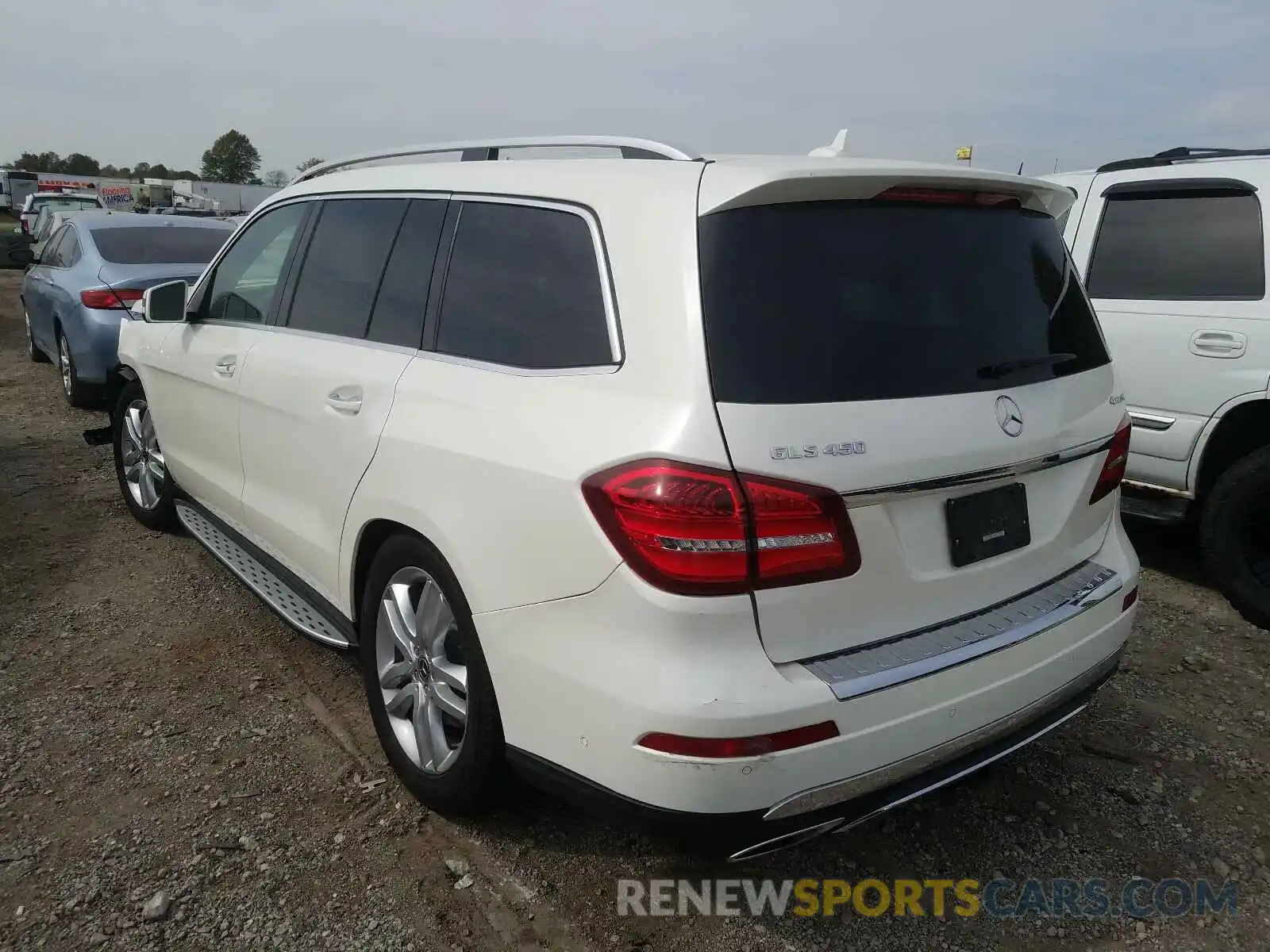 3 Photograph of a damaged car 4JGDF6EE0KB198735 MERCEDES-BENZ G CLASS 2019