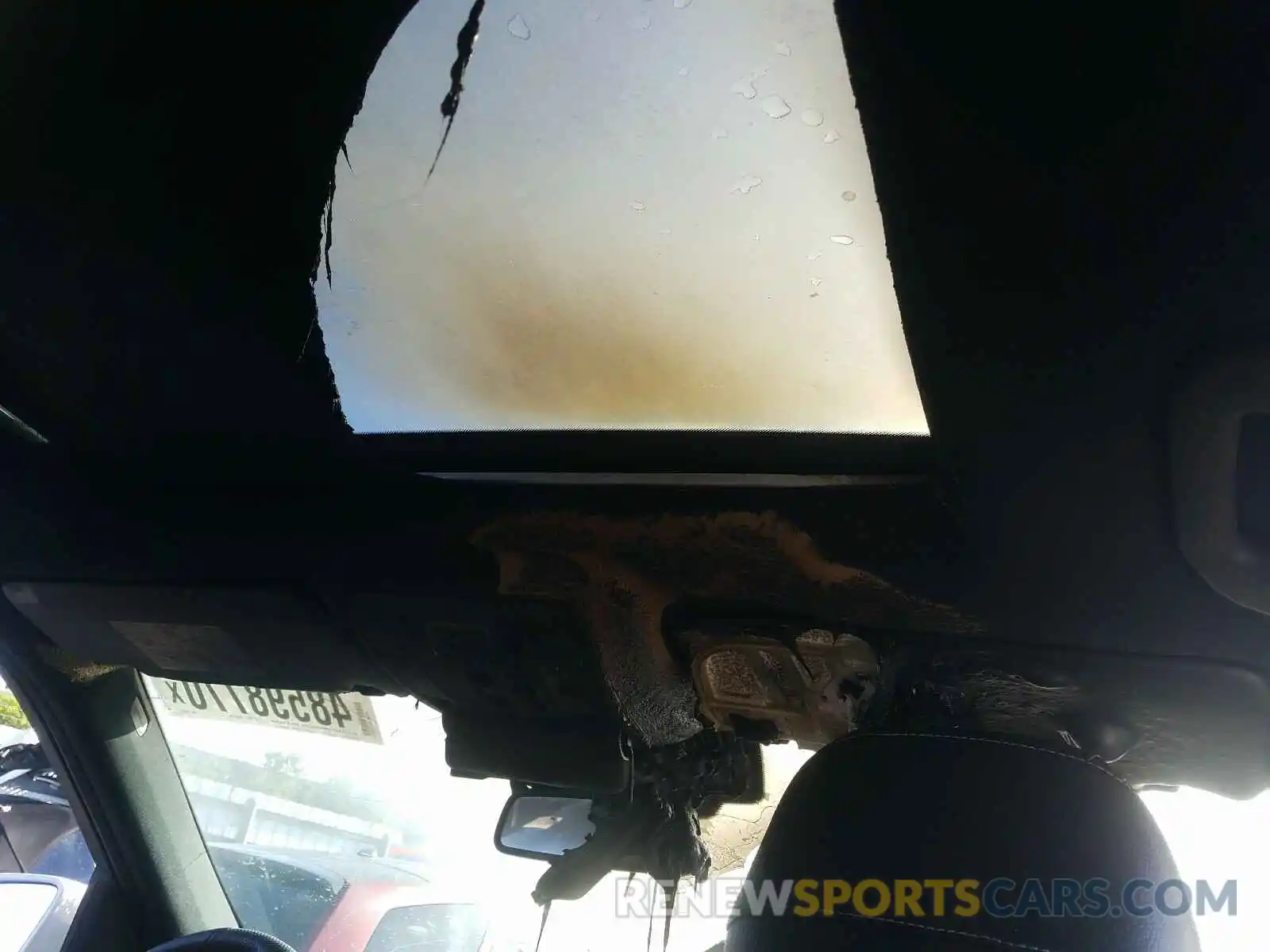 9 Photograph of a damaged car 4JGDF6EE1KB236876 MERCEDES-BENZ G CLASS 2019