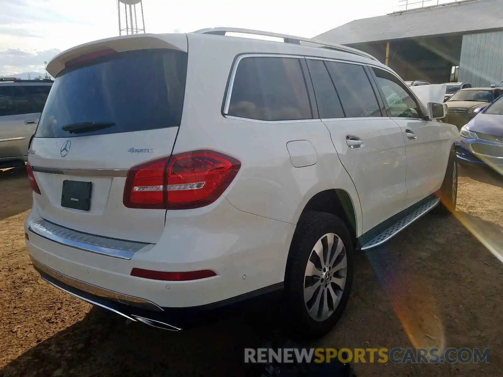 4 Photograph of a damaged car 4JGDF6EE5KB238081 MERCEDES-BENZ G CLASS 2019