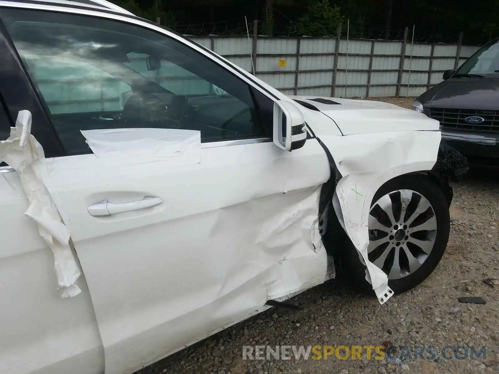 9 Photograph of a damaged car 4JGDF6EE8KB233652 MERCEDES-BENZ G CLASS 2019