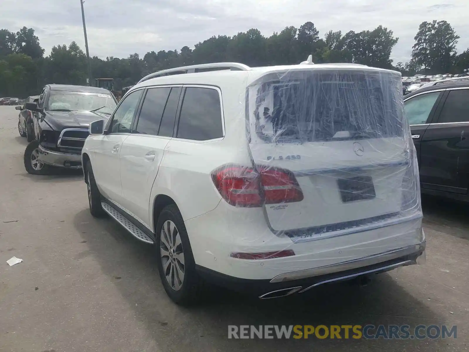 3 Photograph of a damaged car 4JGDF6EE8KB237829 MERCEDES-BENZ G CLASS 2019