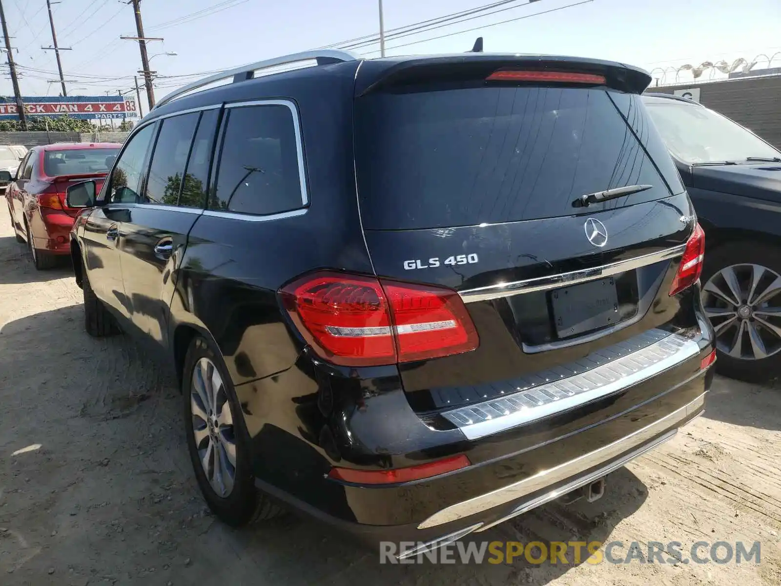 3 Photograph of a damaged car 4JGDF6EE9KB237077 MERCEDES-BENZ G CLASS 2019