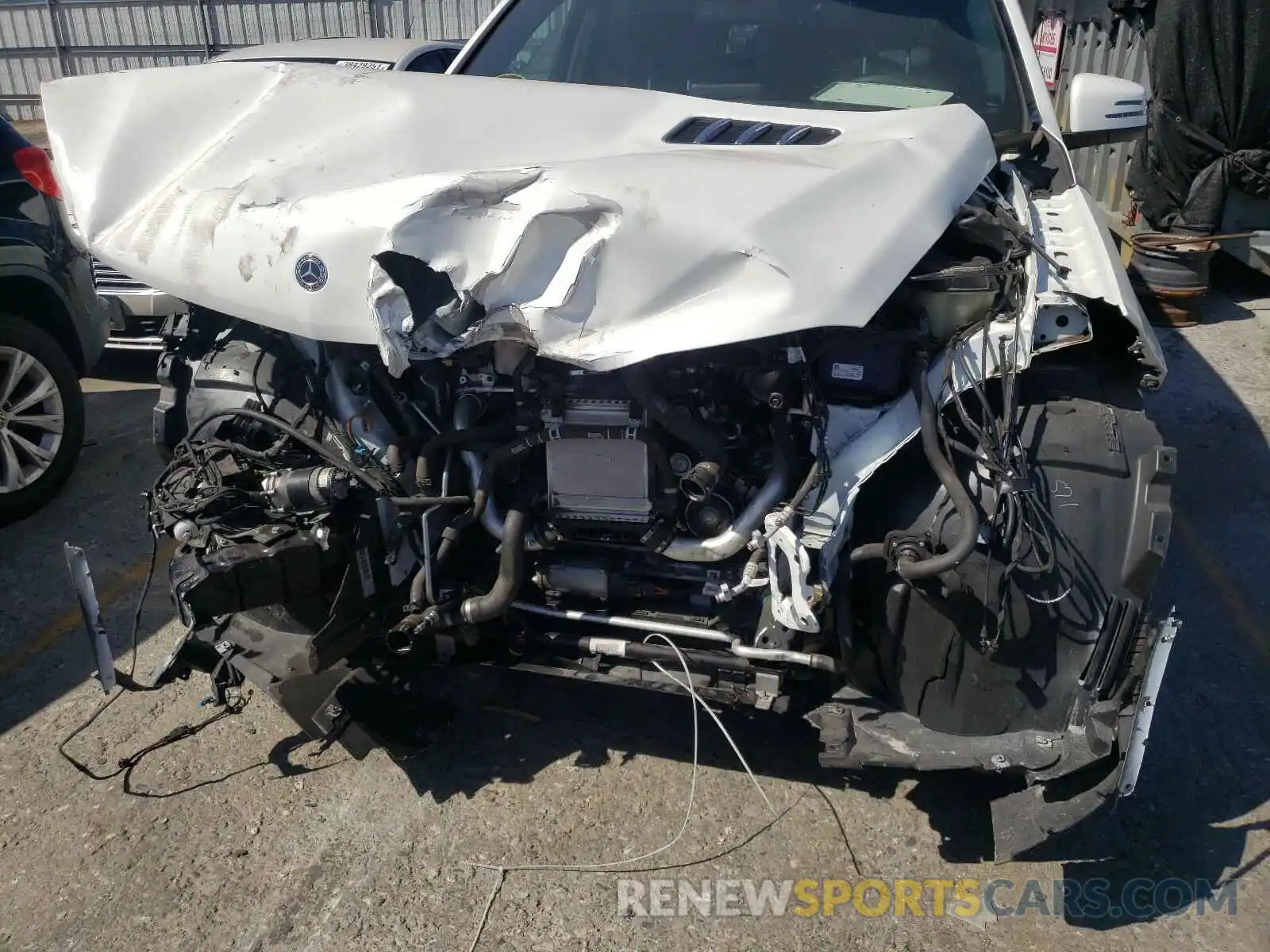 9 Photograph of a damaged car 4JGDF6EEXKB239100 MERCEDES-BENZ G CLASS 2019