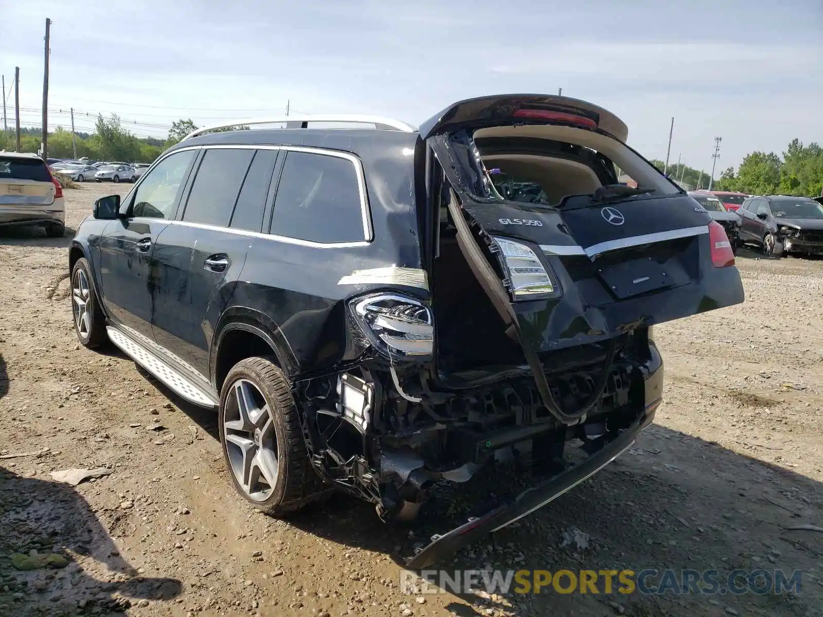 3 Photograph of a damaged car 4JGDF7DE5KB204472 MERCEDES-BENZ G CLASS 2019