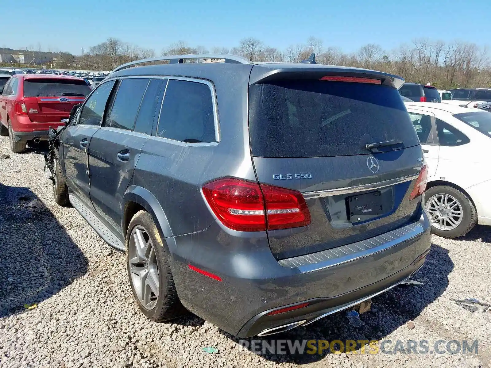 3 Photograph of a damaged car 4JGDF7DE8KB228121 MERCEDES-BENZ G CLASS 2019