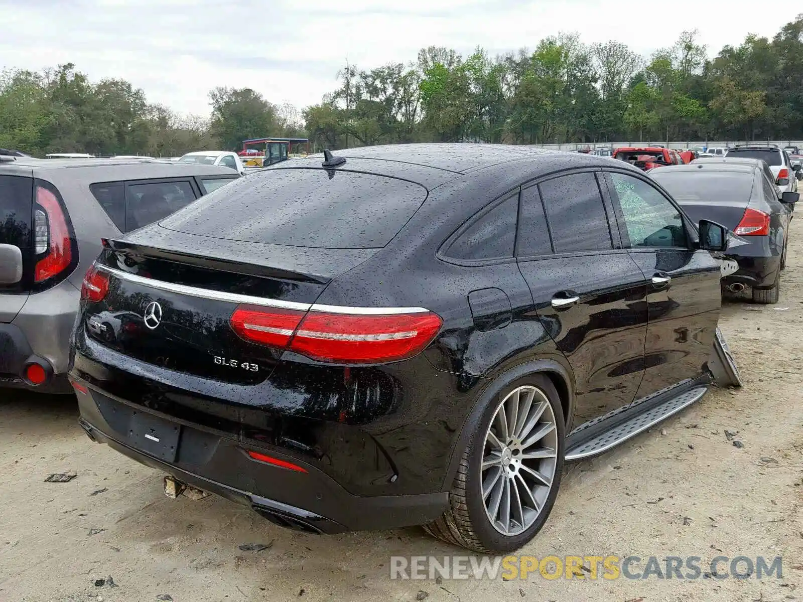 4 Photograph of a damaged car 4JGED6EB1KA138744 MERCEDES-BENZ G CLASS 2019