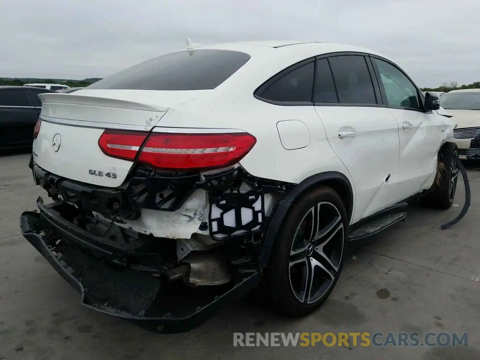 4 Photograph of a damaged car 4JGED6EB3KA145310 MERCEDES-BENZ G CLASS 2019