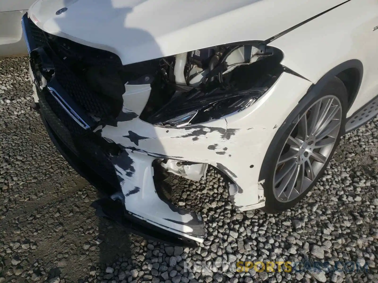 9 Photograph of a damaged car 4JGED6EB8KA135775 MERCEDES-BENZ G CLASS 2019