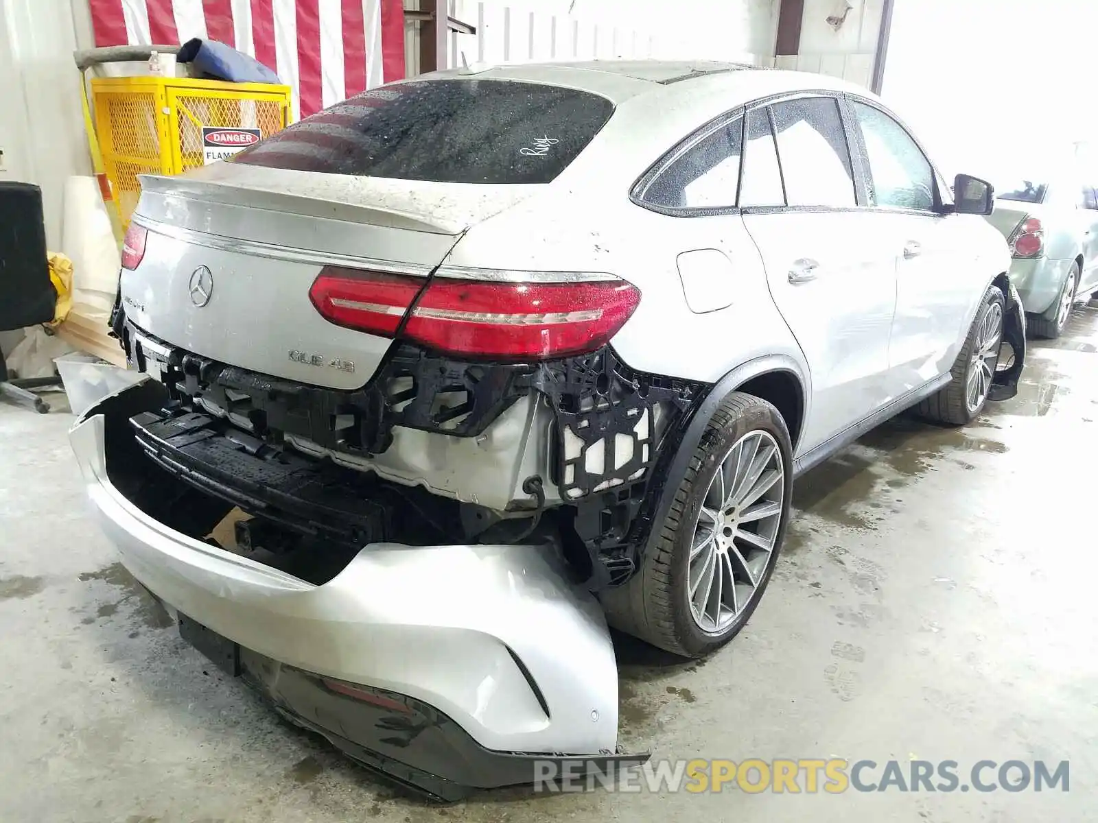 4 Photograph of a damaged car 4JGED6EBXKA139360 MERCEDES-BENZ G CLASS 2019