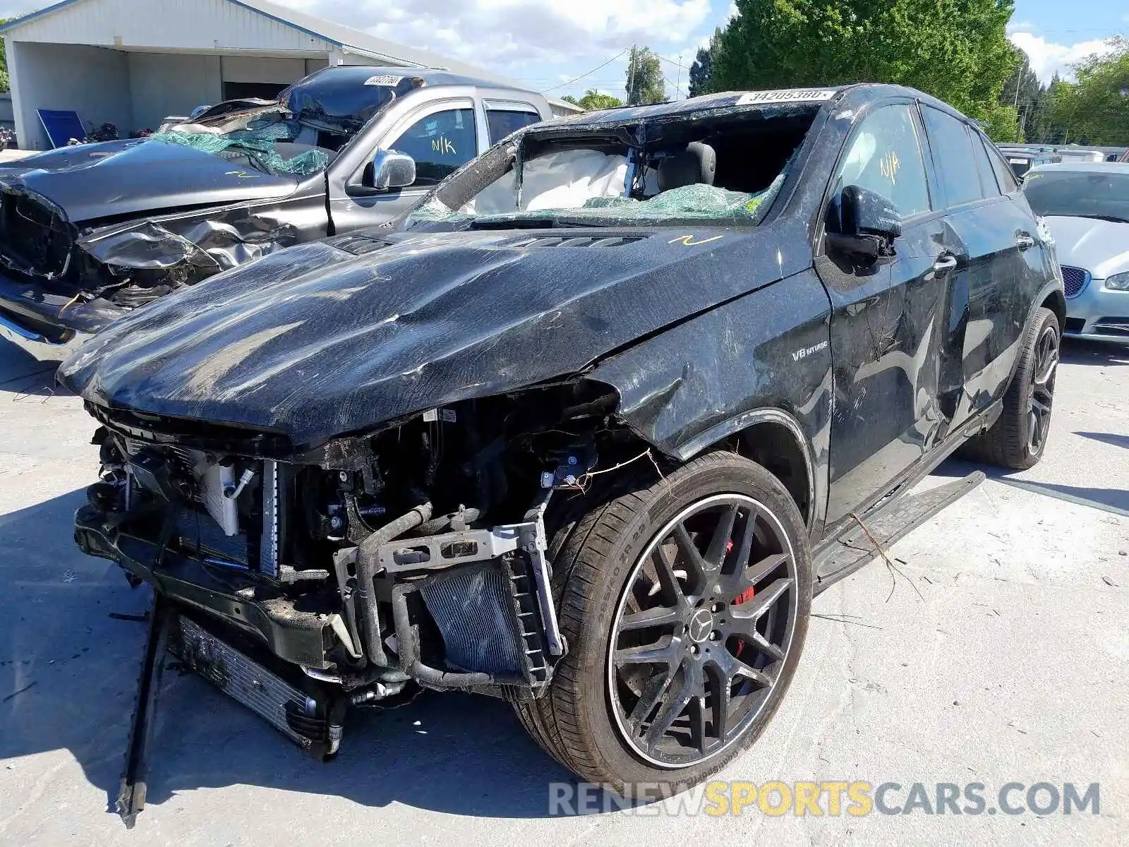 2 Photograph of a damaged car 4JGED7FB0KA135709 MERCEDES-BENZ G CLASS 2019