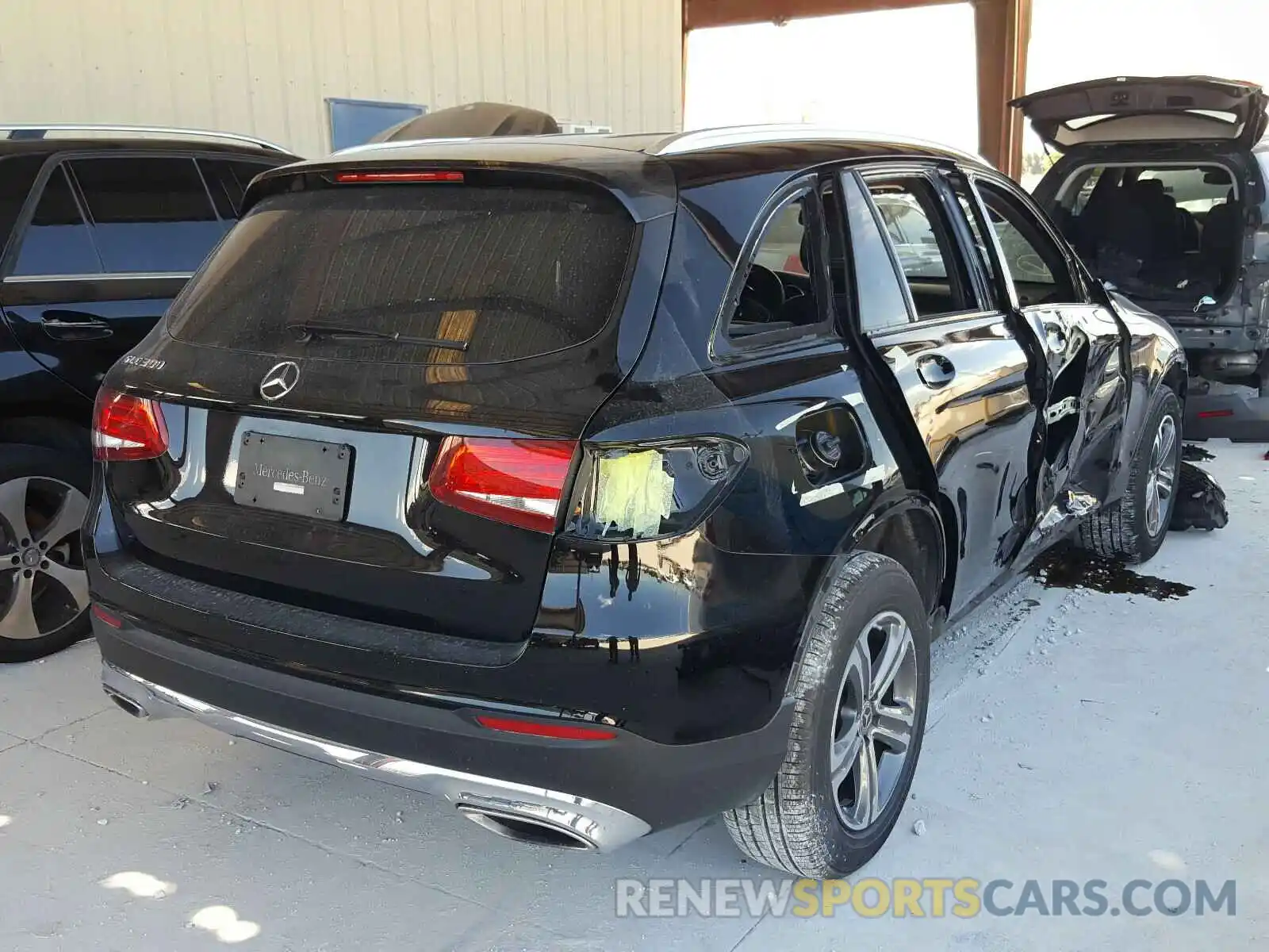 4 Photograph of a damaged car WDC0G4JB0KV119766 MERCEDES-BENZ G CLASS 2019