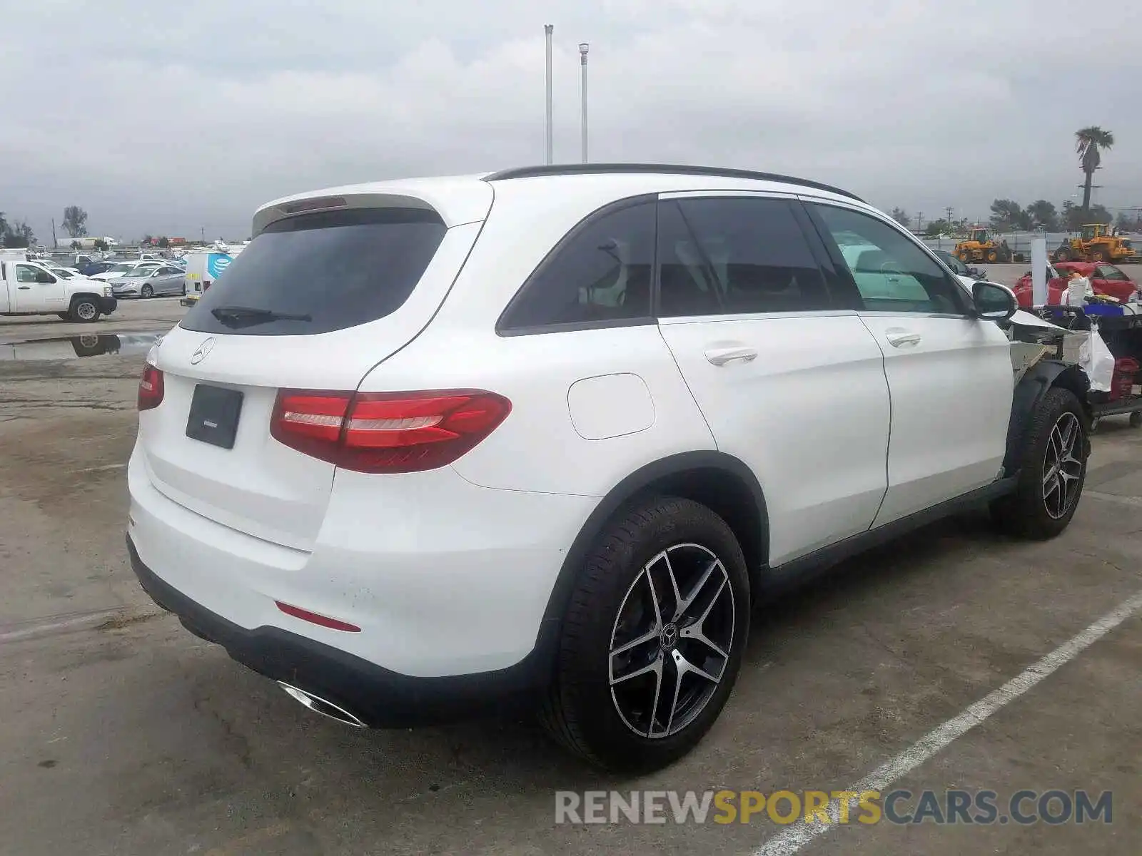 4 Photograph of a damaged car WDC0G4JB0KV129634 MERCEDES-BENZ G CLASS 2019