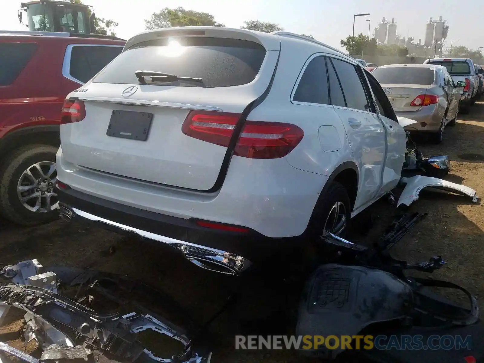 4 Photograph of a damaged car WDC0G4JB1K1002401 MERCEDES-BENZ G CLASS 2019