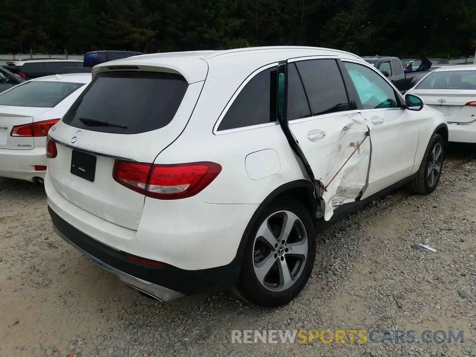 4 Photograph of a damaged car WDC0G4JB3KV129756 MERCEDES-BENZ G CLASS 2019