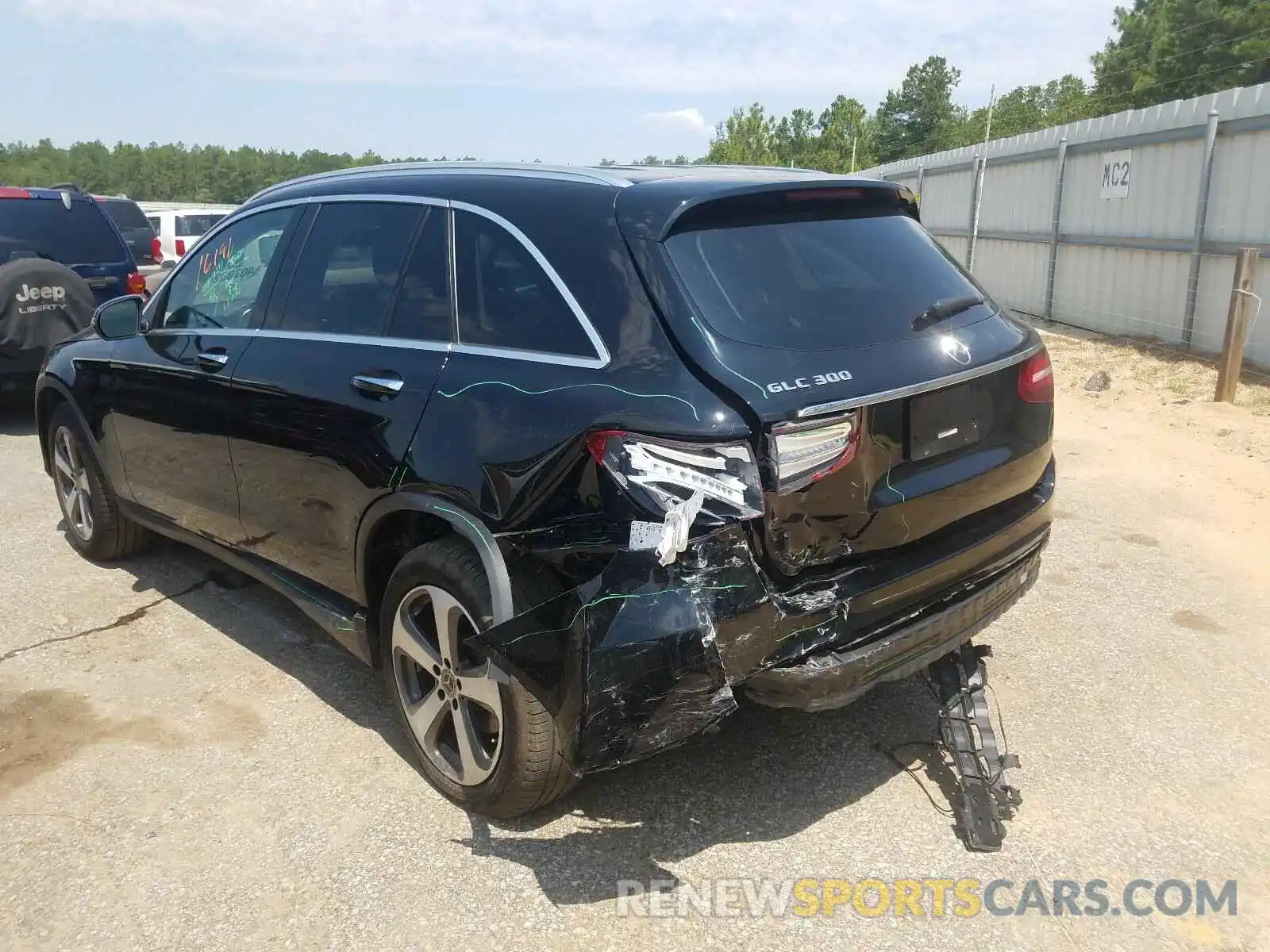 3 Photograph of a damaged car WDC0G4JB4KF592144 MERCEDES-BENZ G CLASS 2019