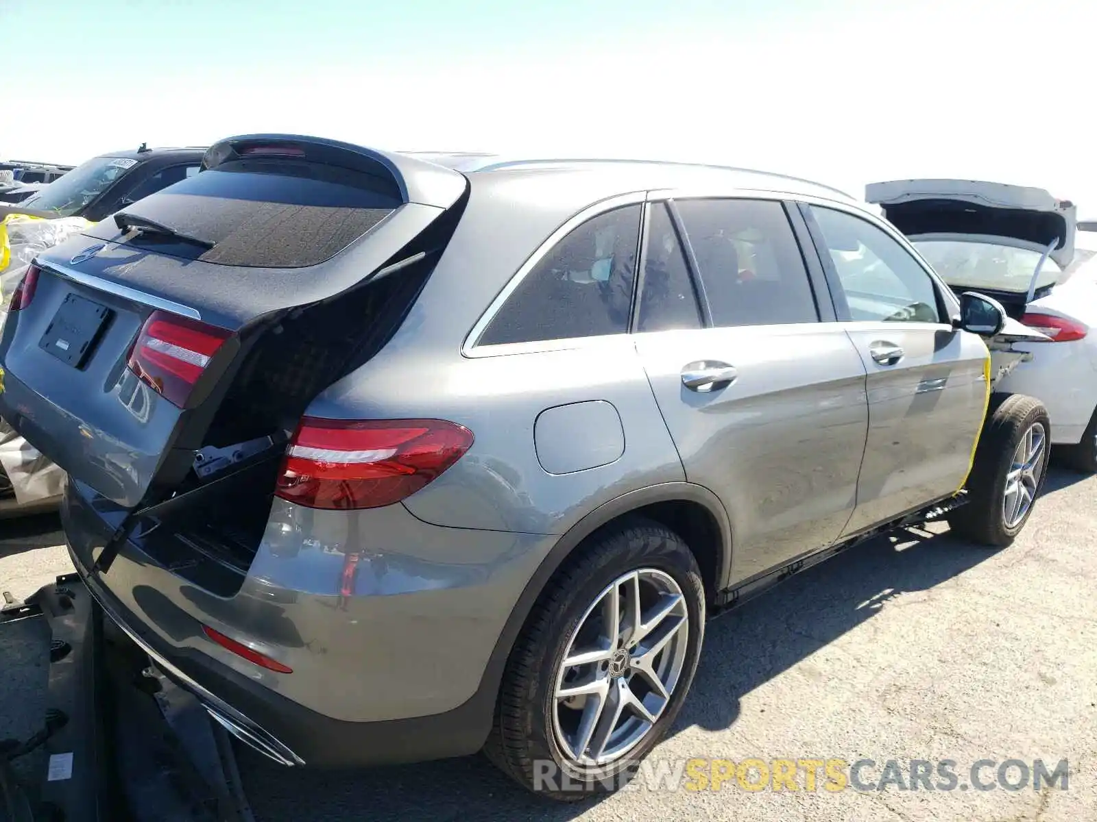 4 Photograph of a damaged car WDC0G4JB8K1002167 MERCEDES-BENZ G CLASS 2019