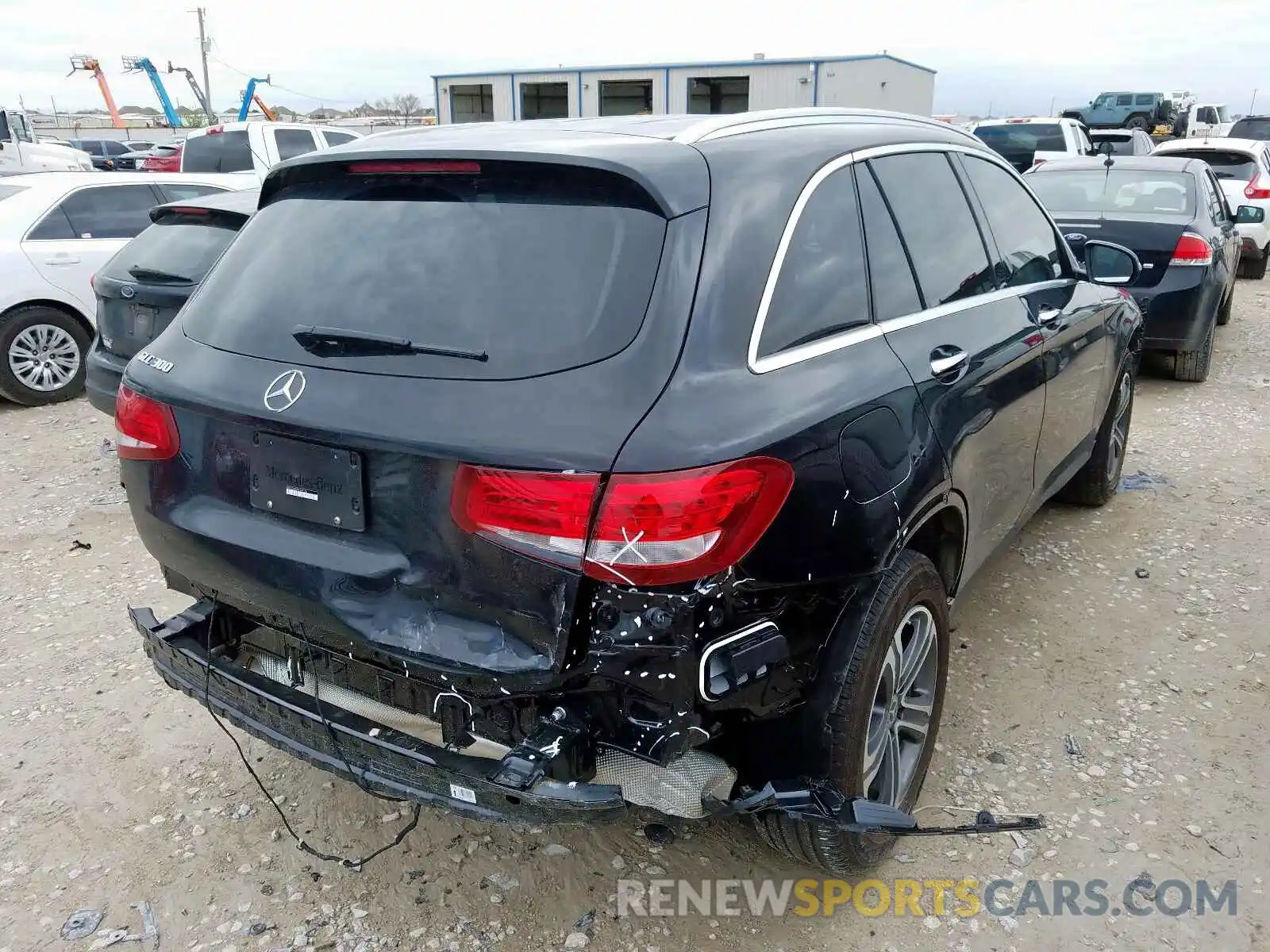 4 Photograph of a damaged car WDC0G4JB8KV149176 MERCEDES-BENZ G CLASS 2019