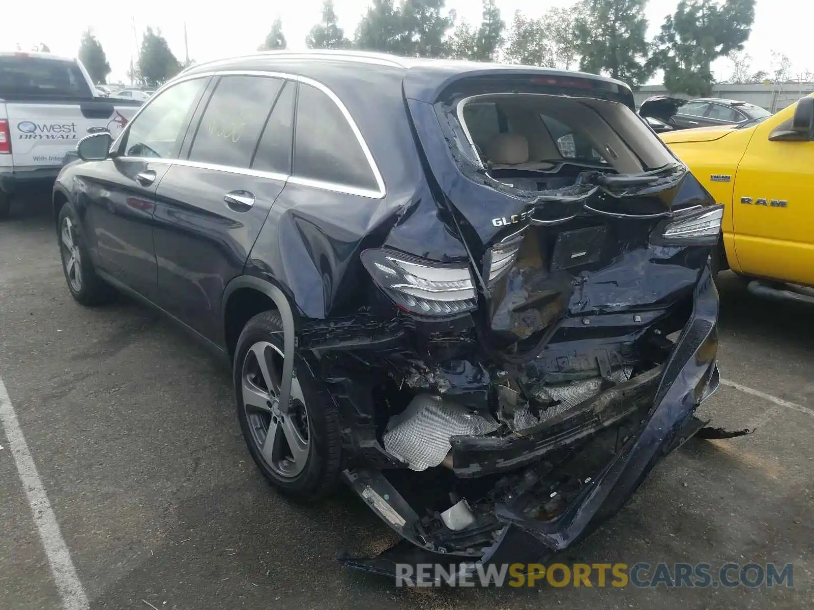 3 Photograph of a damaged car WDC0G4JB9KF588560 MERCEDES-BENZ G CLASS 2019