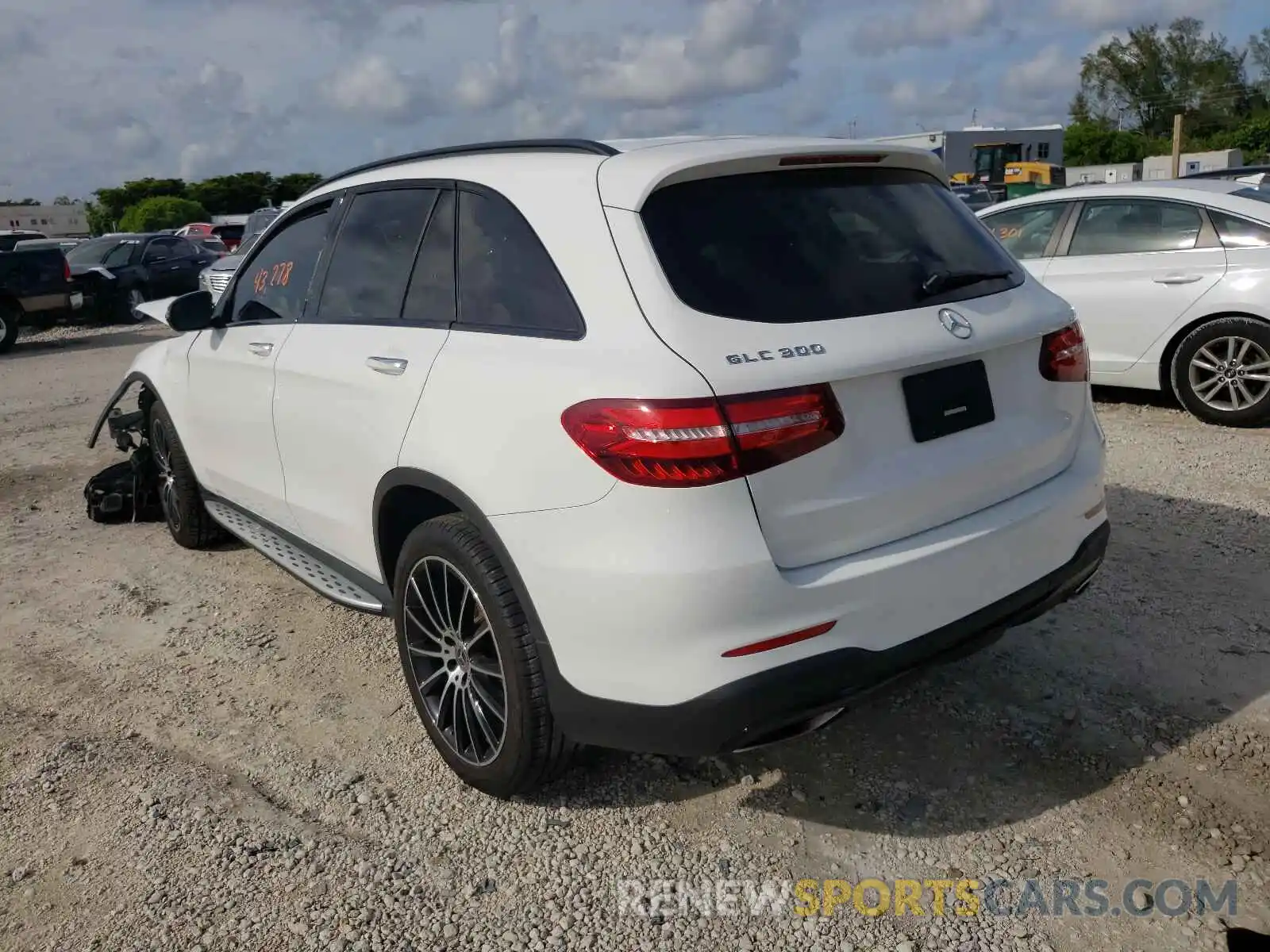 3 Photograph of a damaged car WDC0G4JBXKV127521 MERCEDES-BENZ G CLASS 2019