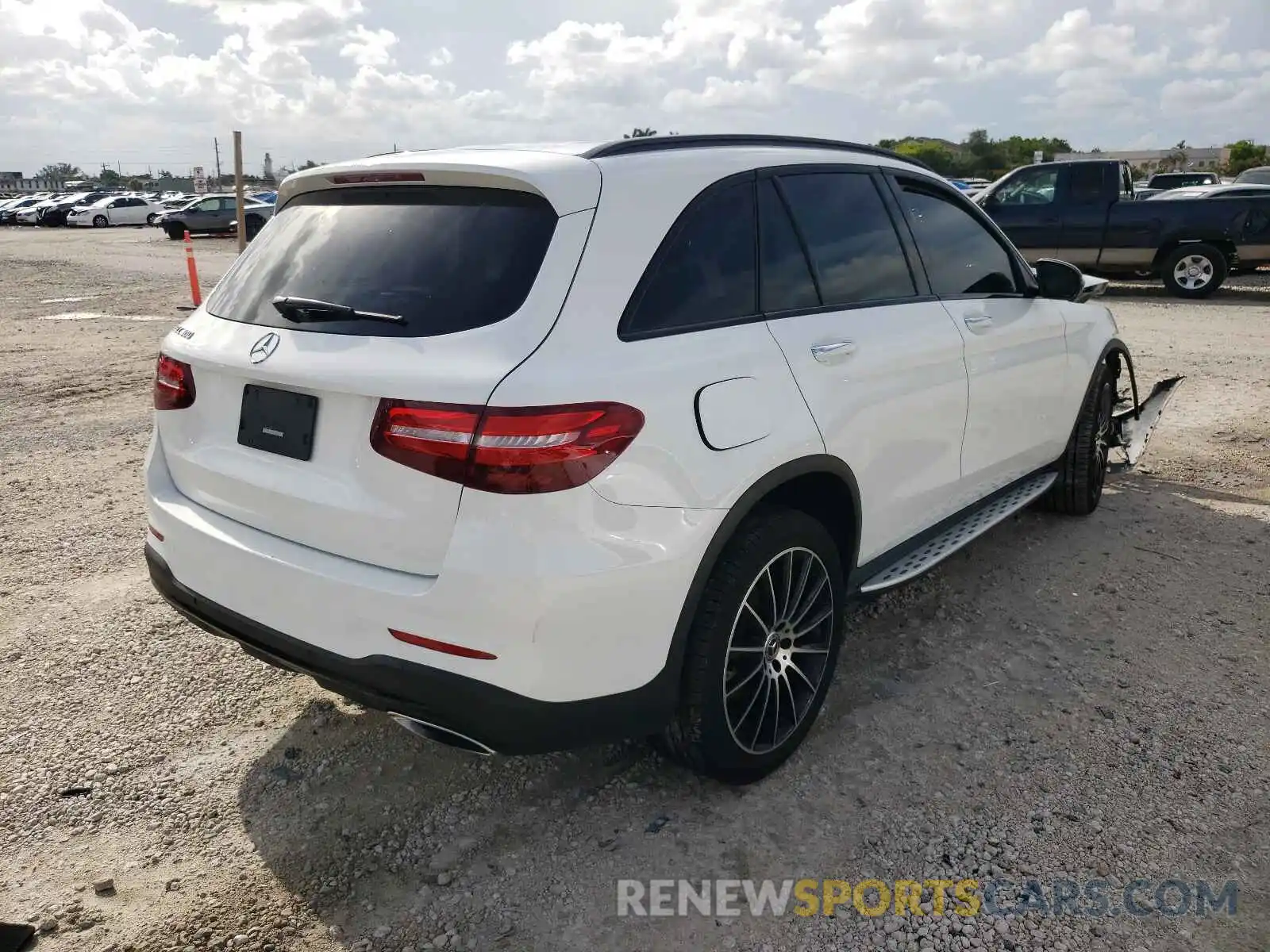 4 Photograph of a damaged car WDC0G4JBXKV127521 MERCEDES-BENZ G CLASS 2019