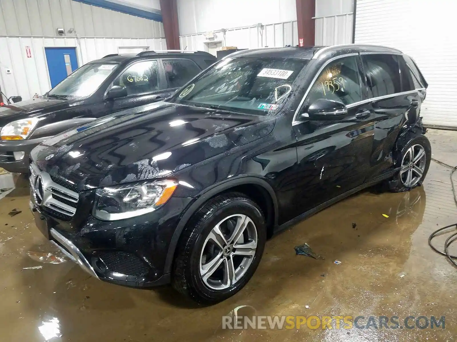 2 Photograph of a damaged car WDC0G4KB4KF583927 MERCEDES-BENZ G CLASS 2019