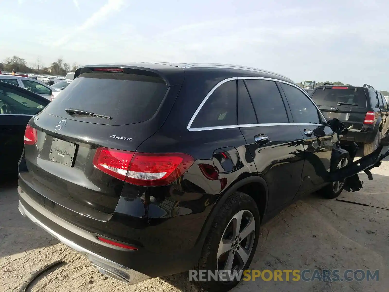 4 Photograph of a damaged car WDC0G4KB7KV195287 MERCEDES-BENZ G CLASS 2019